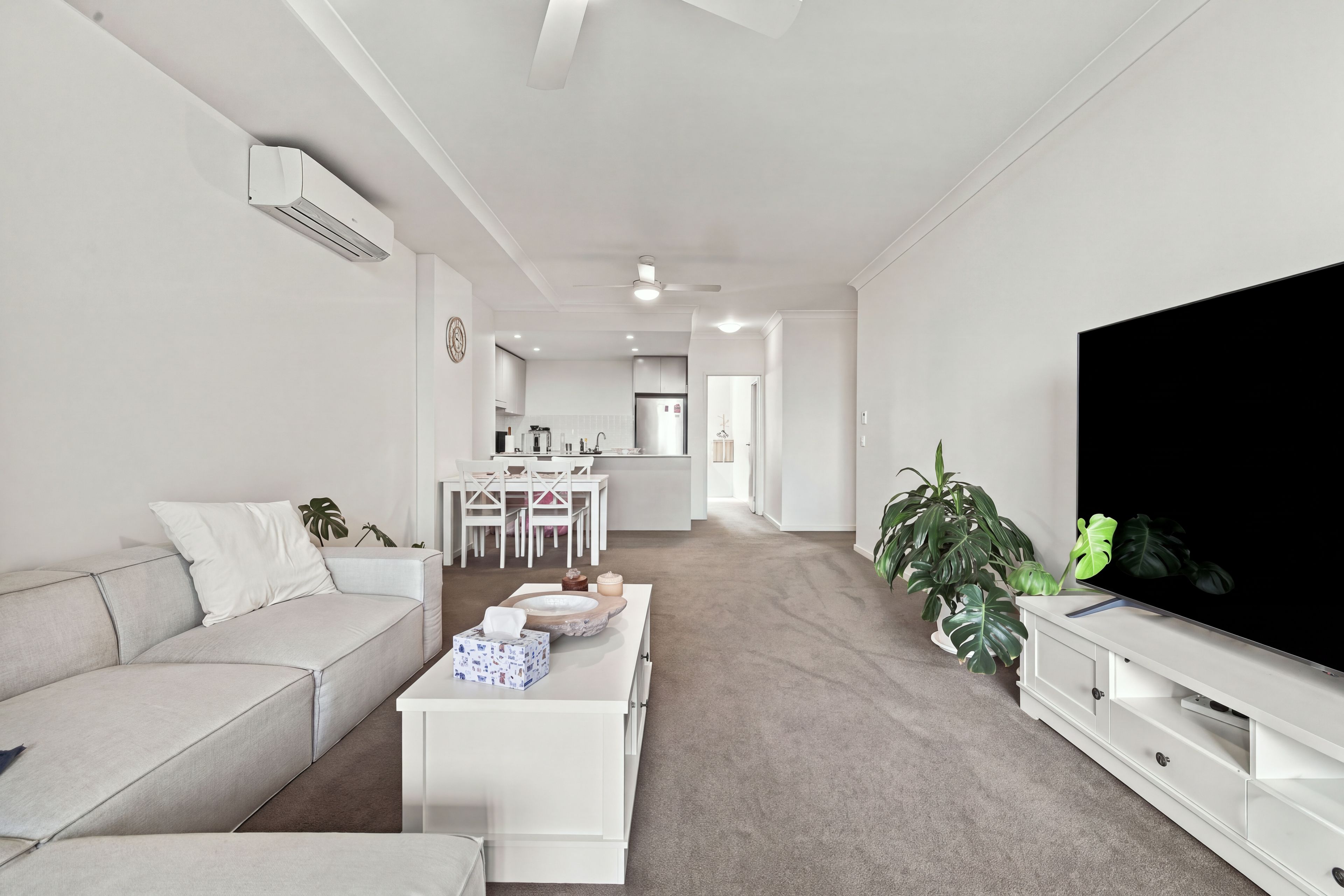 96/1 Broadway — photo from Ray White Punchbowl