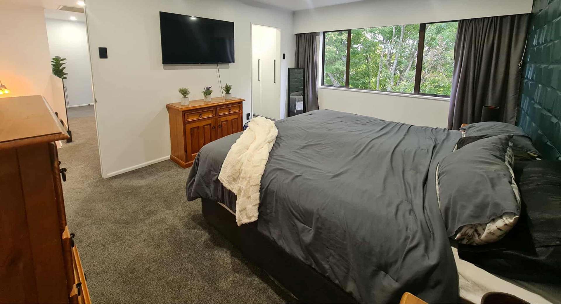 66 Chedworth Avenue photo 5