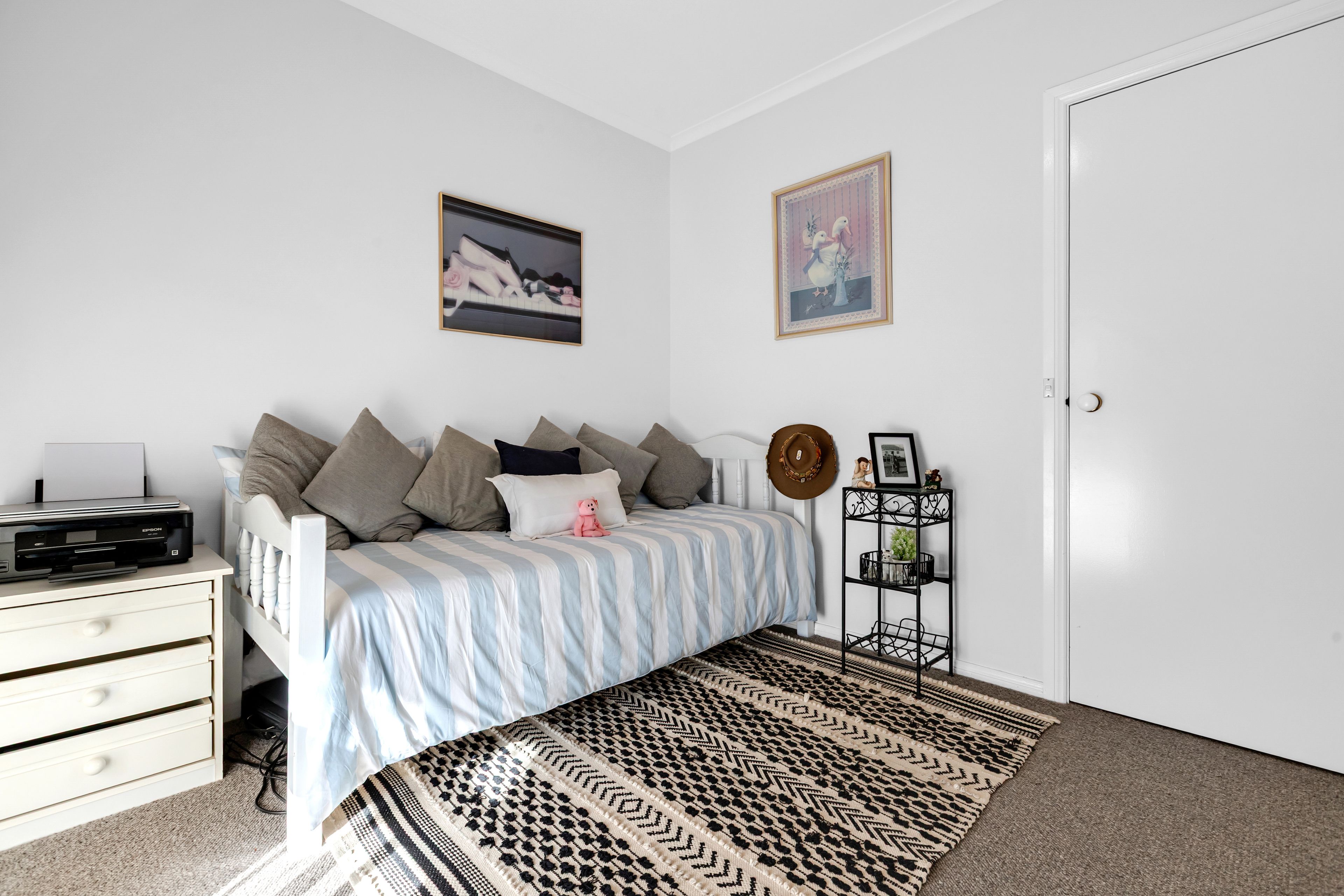 1/1 Massey Close — photo 15 of 23