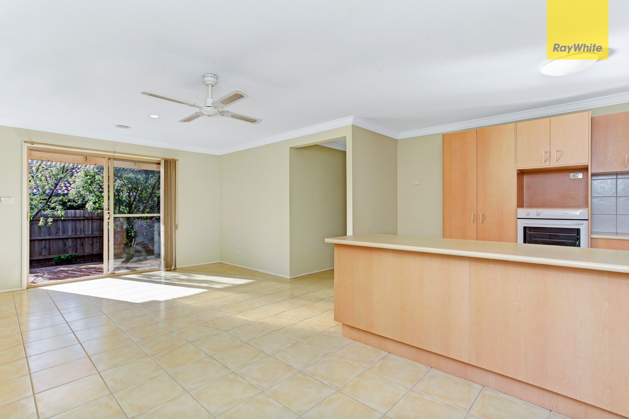 33 Berthon Crescent, Hillside, VIC 3037