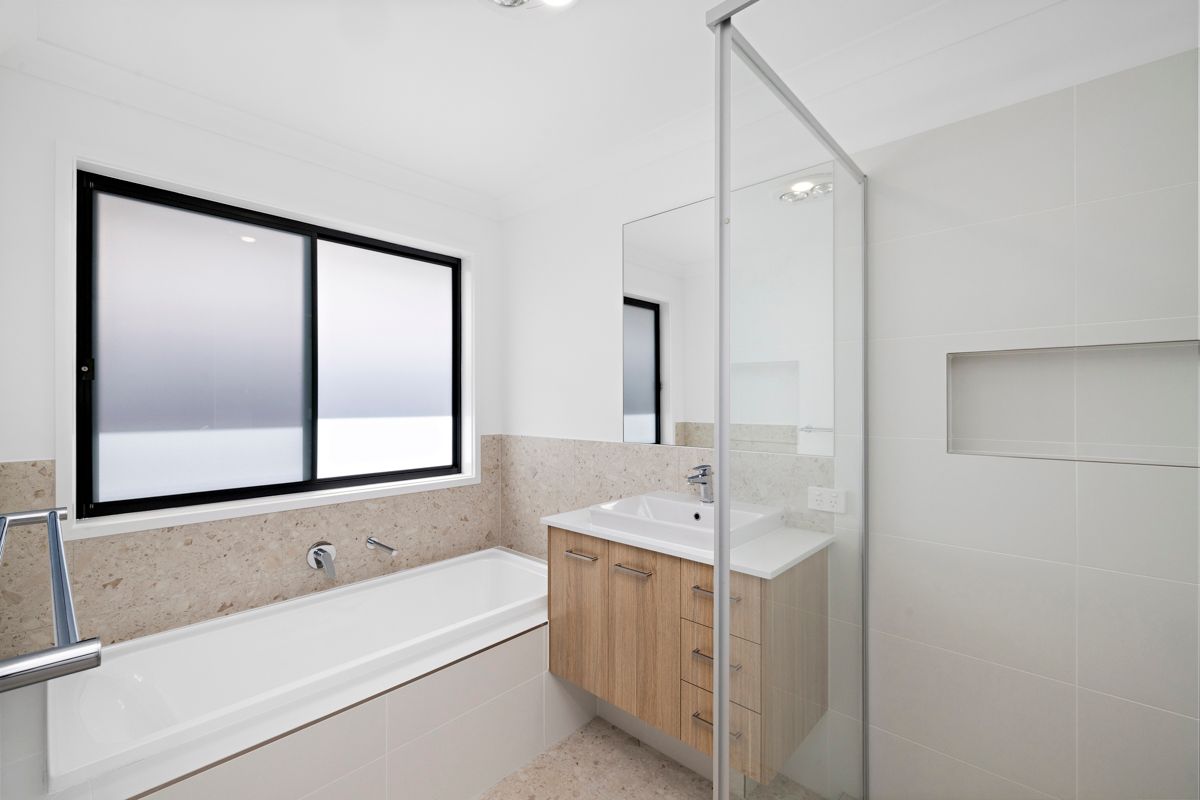 4 Corymbia Court — photo 12 of 16