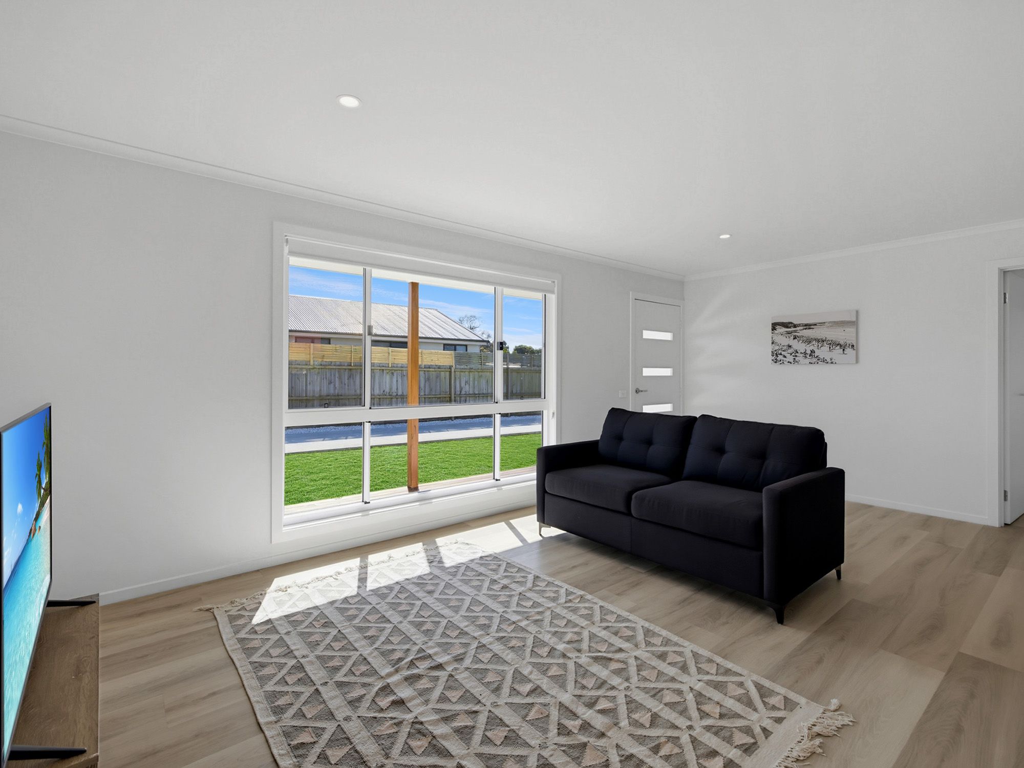 2/4 Turner Street — photo 2 of 17