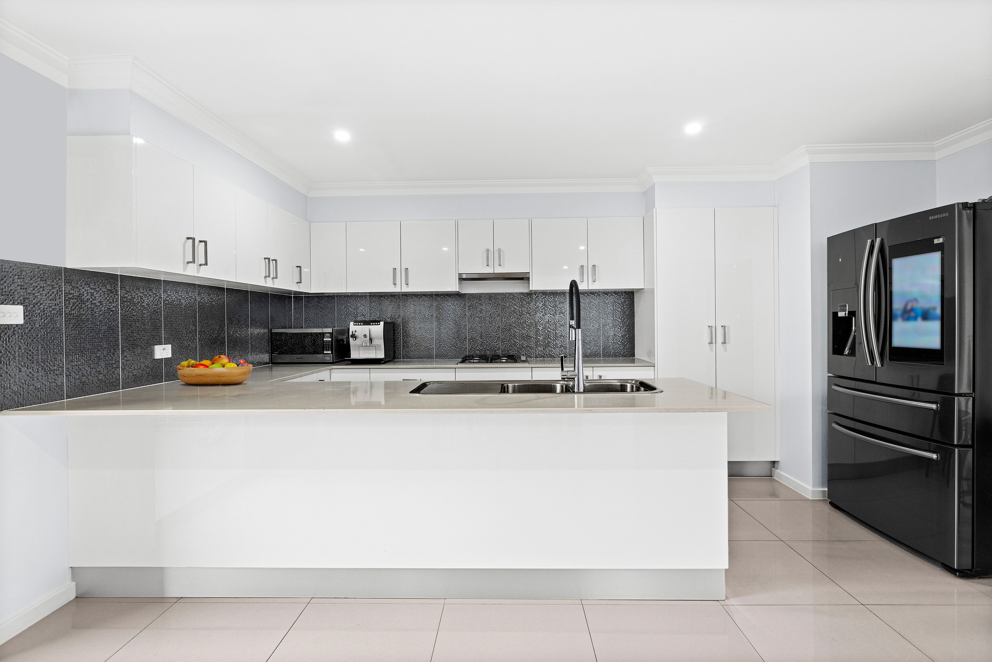 2 Elizabeth Circuit, Flinders, NSW 2529