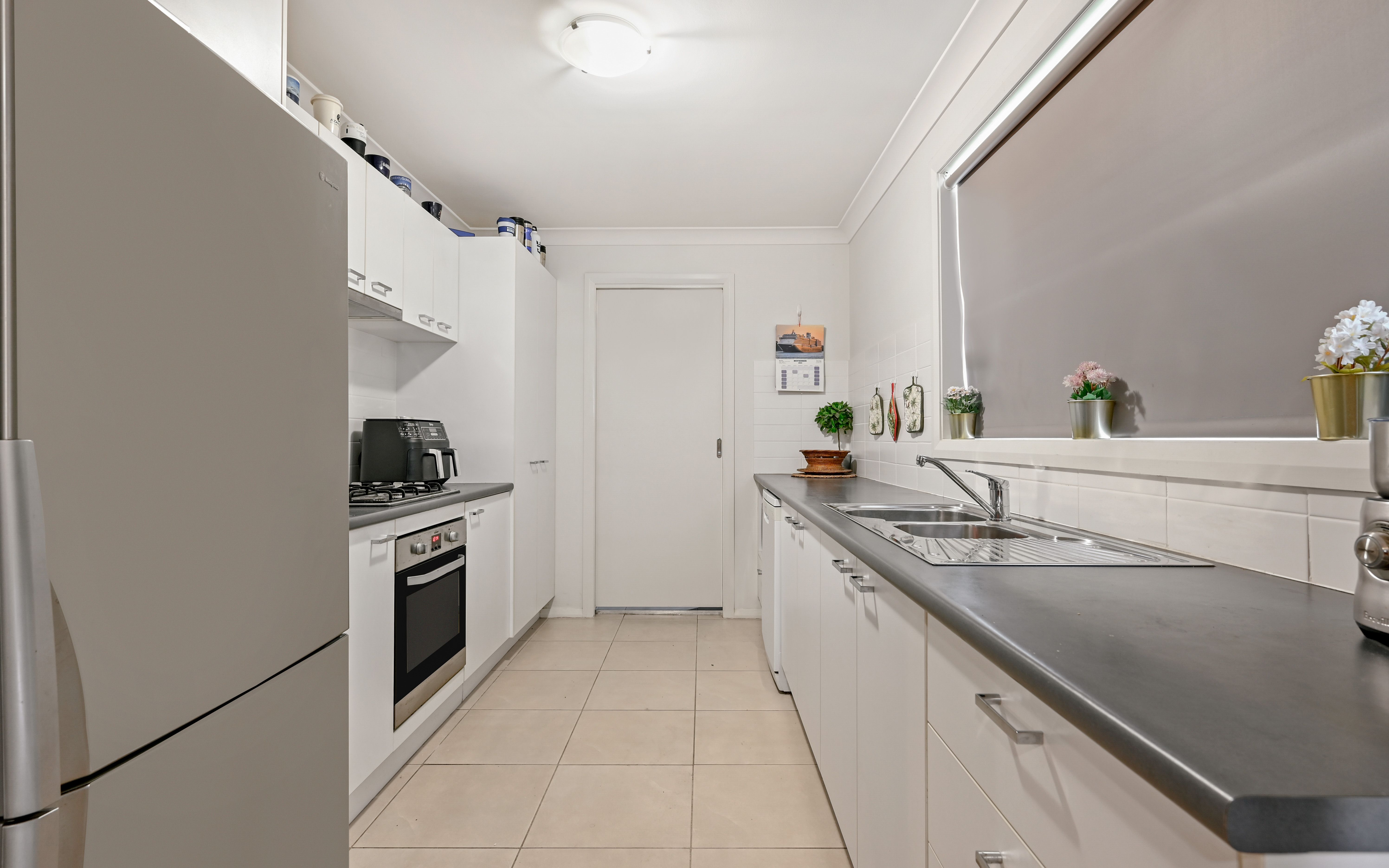 68 Northampton Drive, Glenfield, NSW 2167