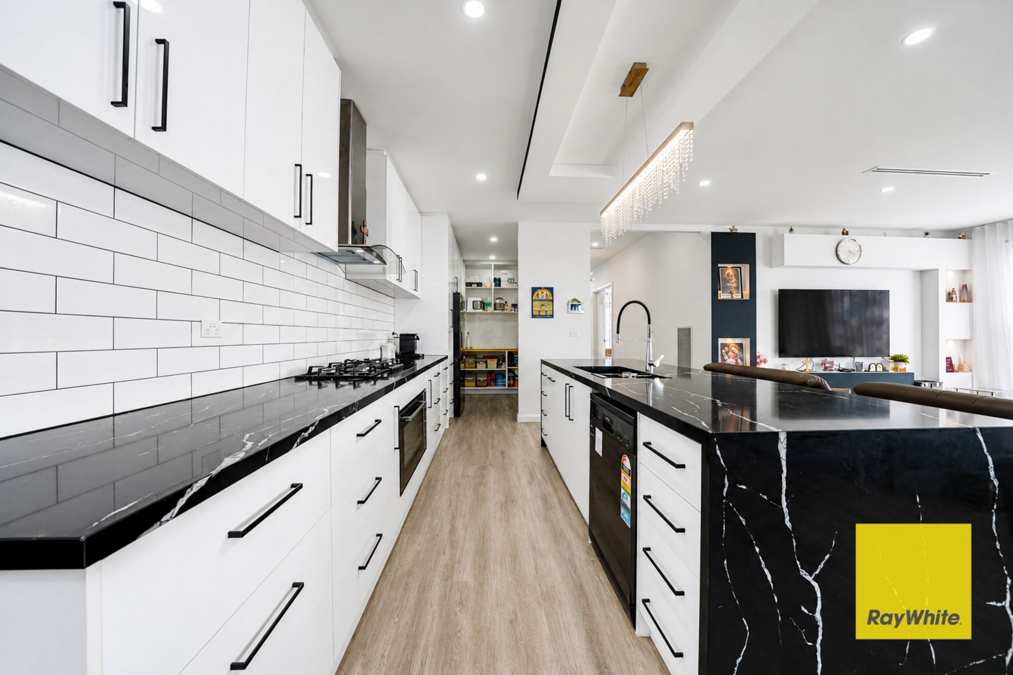 1 Amreli Street — photo 3 of 27
