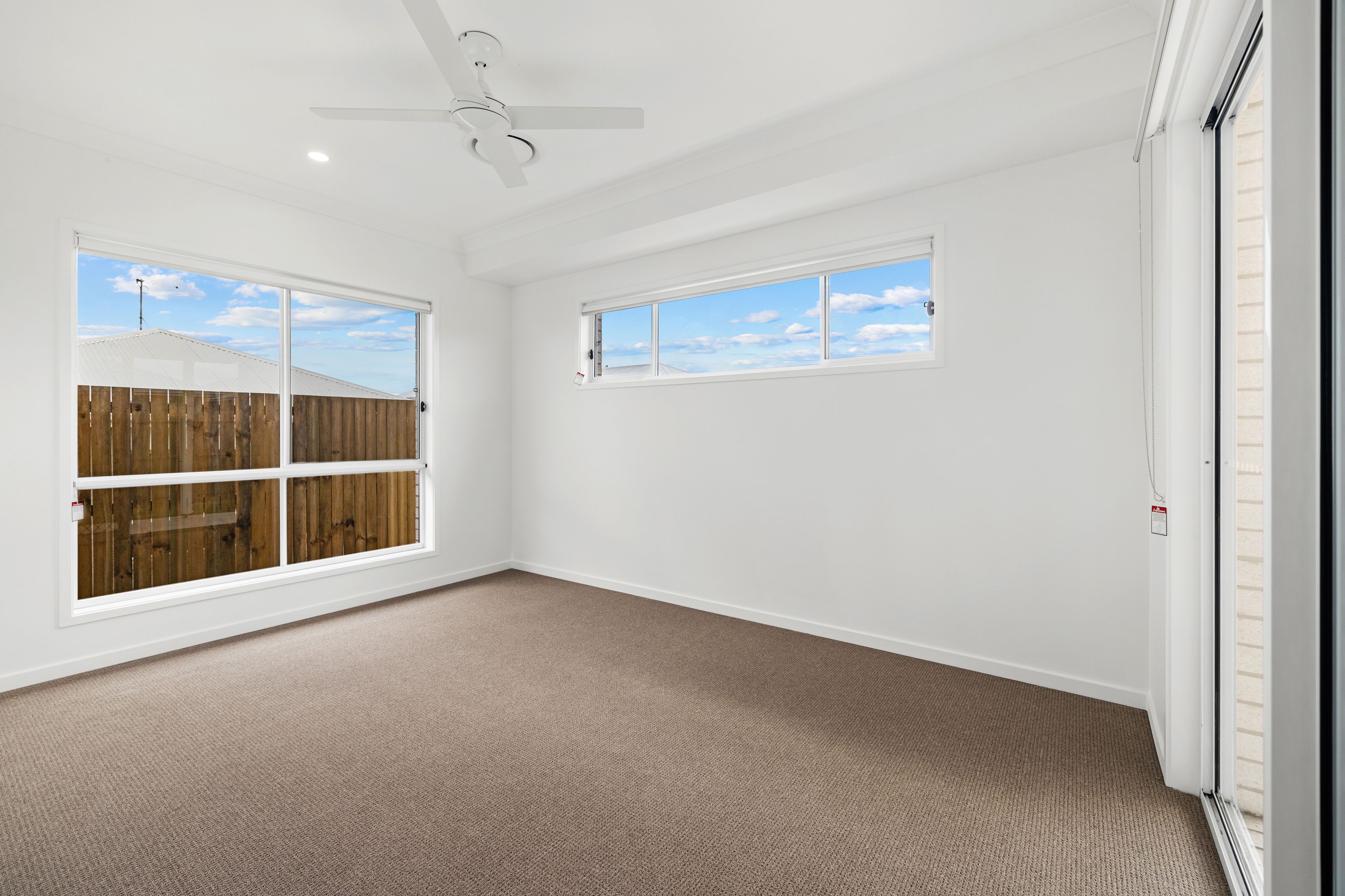 21 Jovinov Road — photo 10 of 12