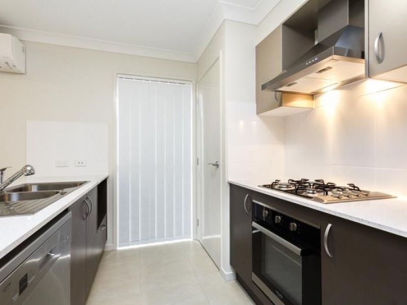 13 Hillard Street, Yarrabilba, QLD 4207