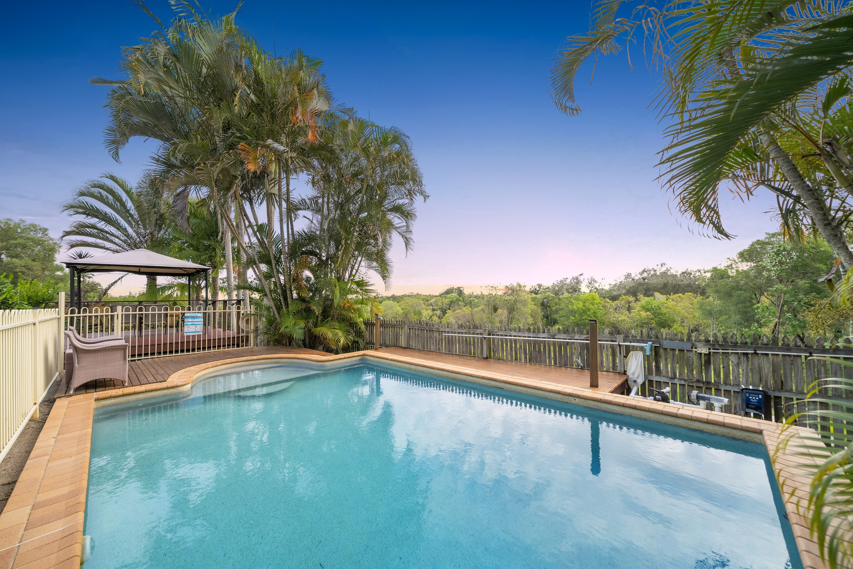 3 Lough Court, Murrumba Downs, QLD 4503