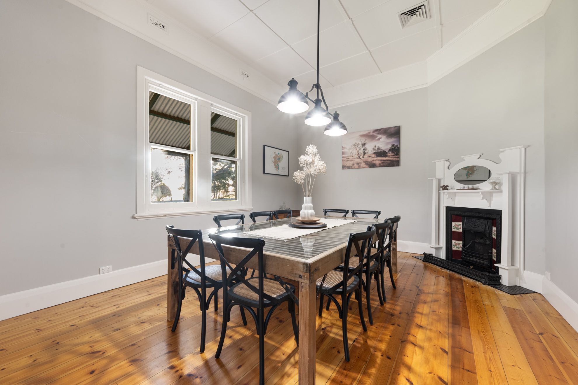 389 Wynham Road — photo 7 of 30