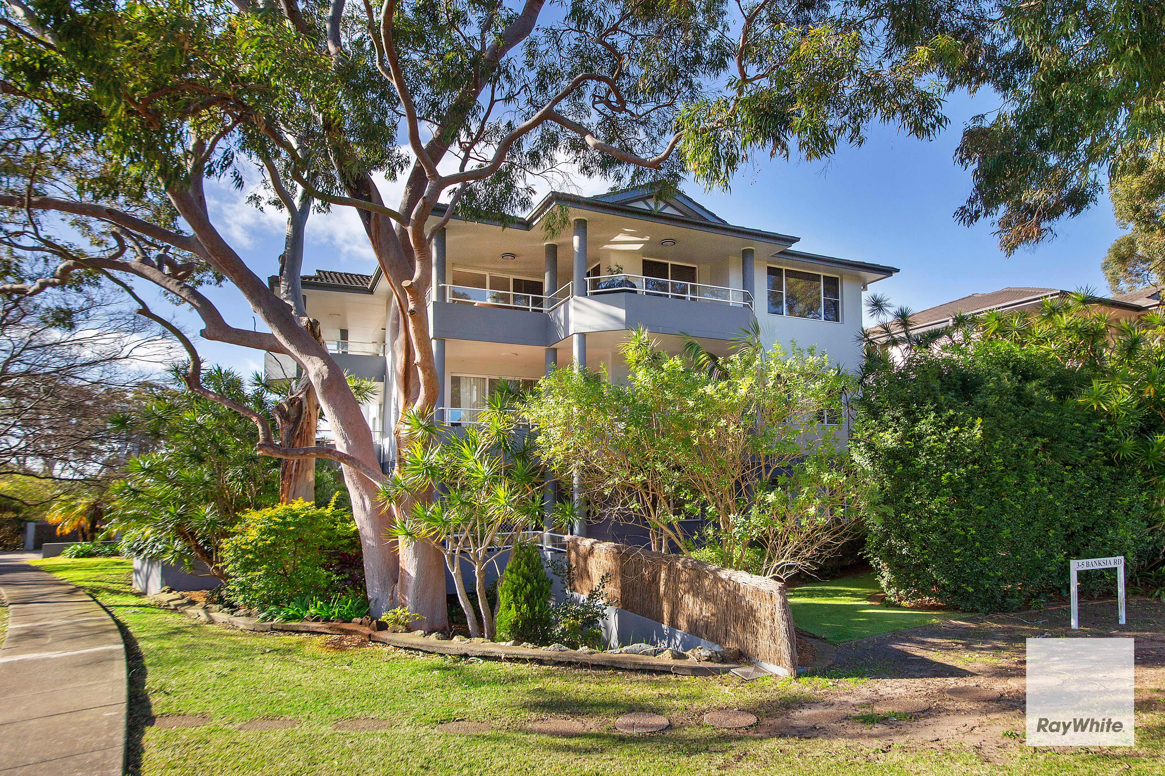 3-5 Banksia Road, Caringbah NSW 2229