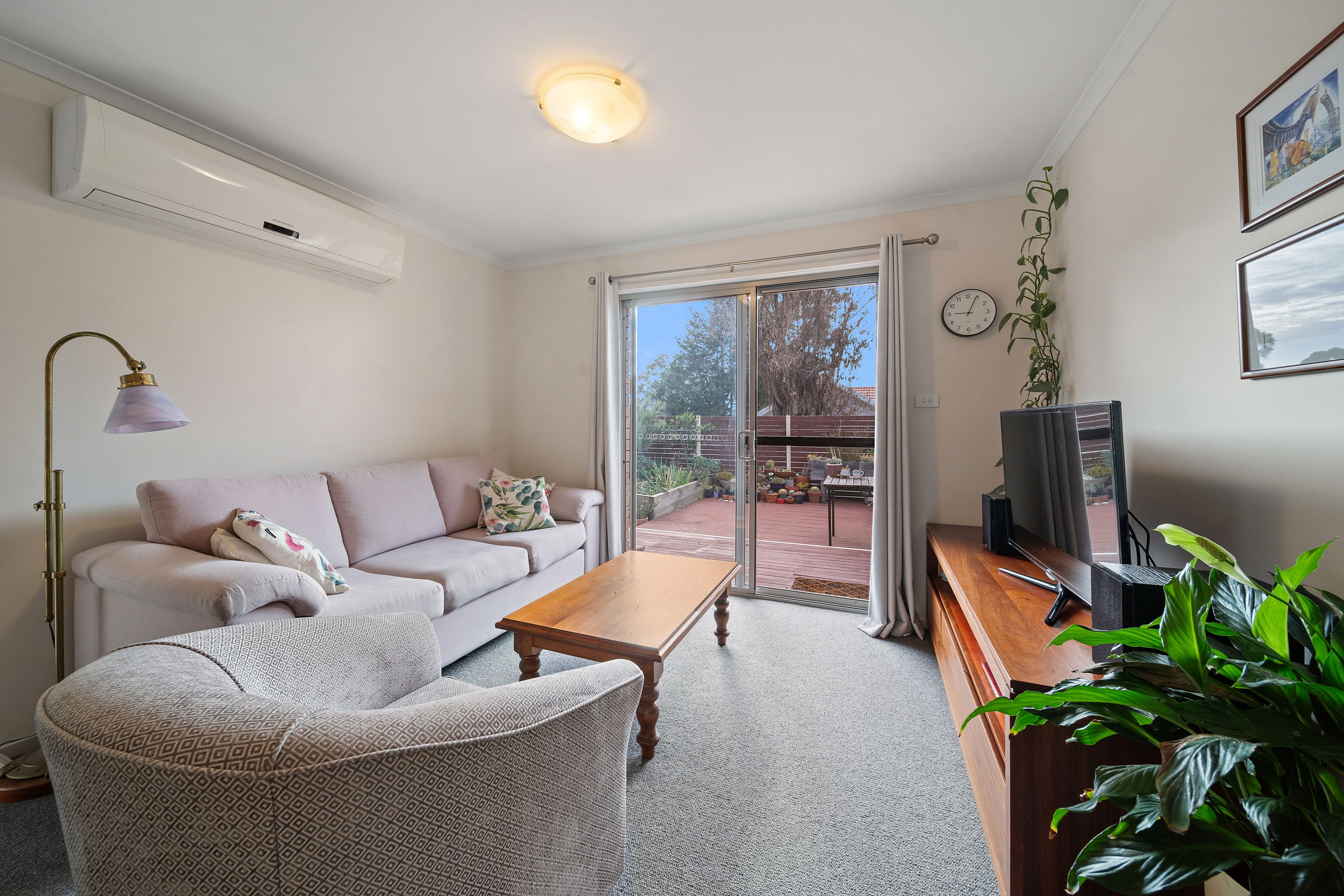 10/16 Castley Circuit, Kambah, ACT 2902