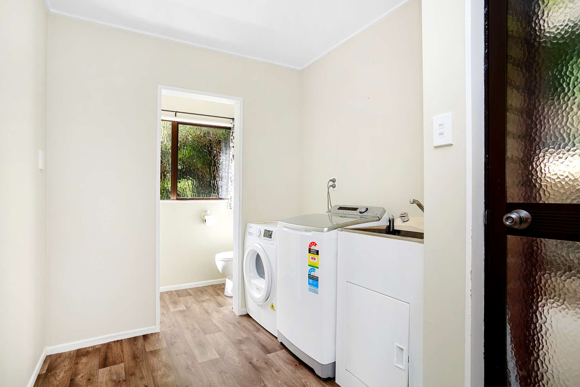 23F Kennedy Grove photo 10