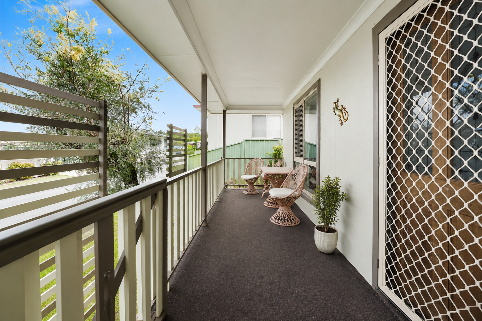 234/431 Park Ridge Road — photo from Ray White AKG