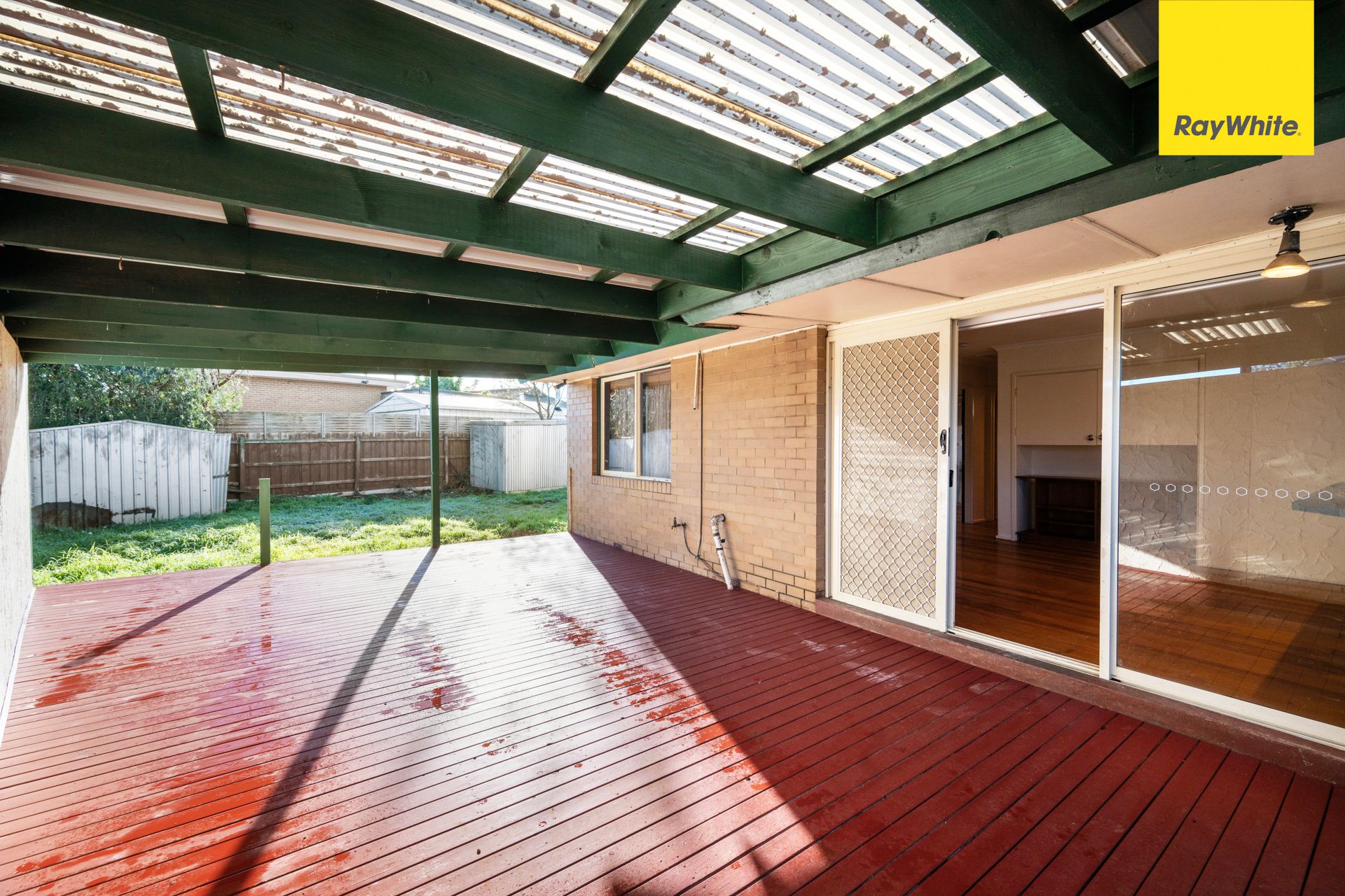 10 Quail Crescent — photo 13 of 20
