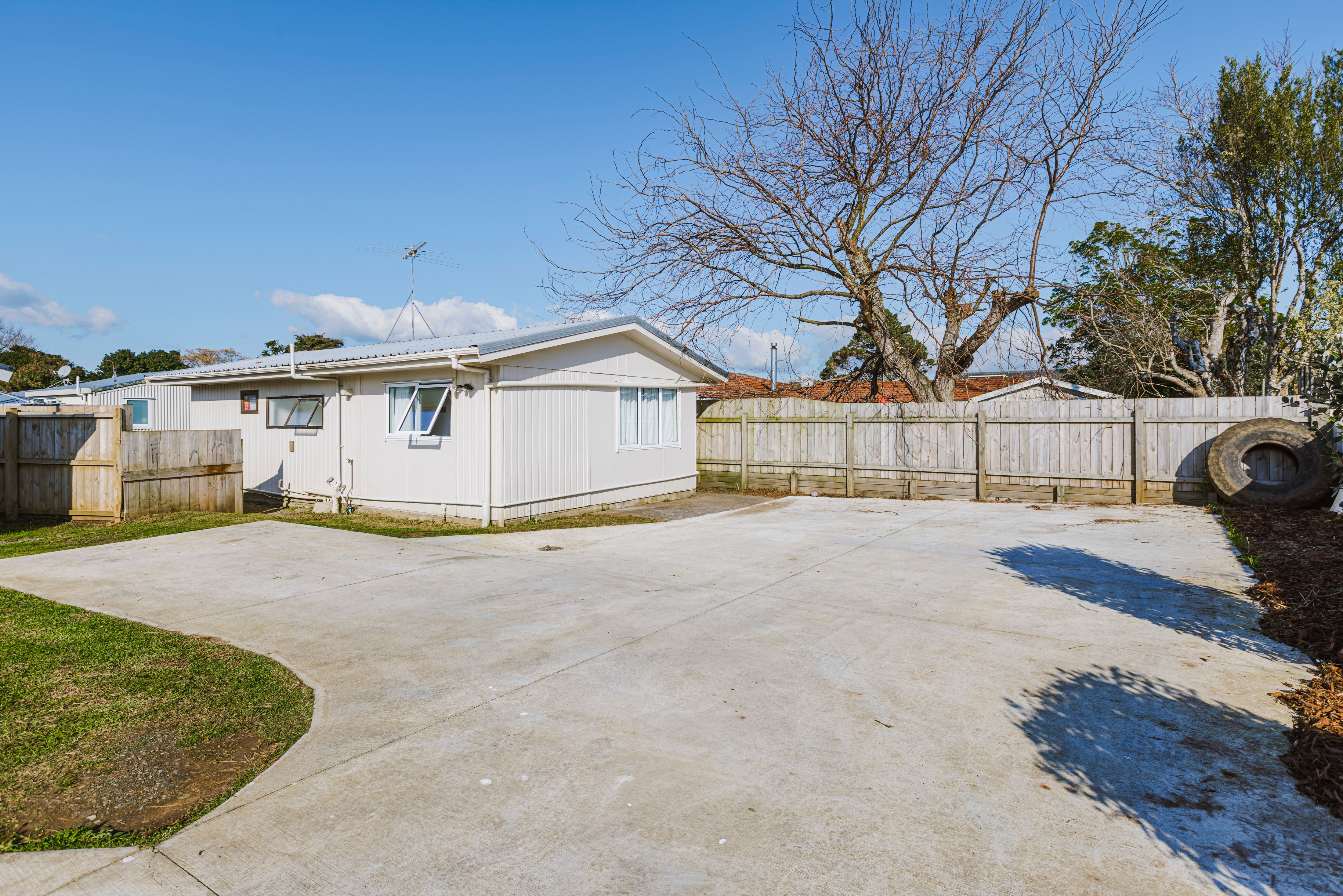 18A Gibbons Road, Manurewa, Manukau City