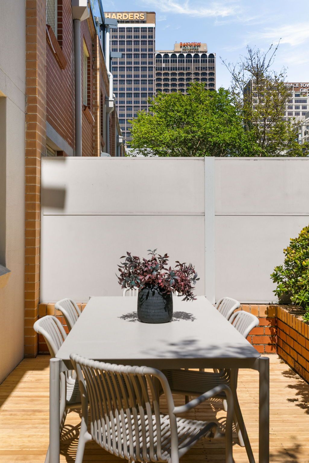 7 Bossley Terrace — photo 11 of 12