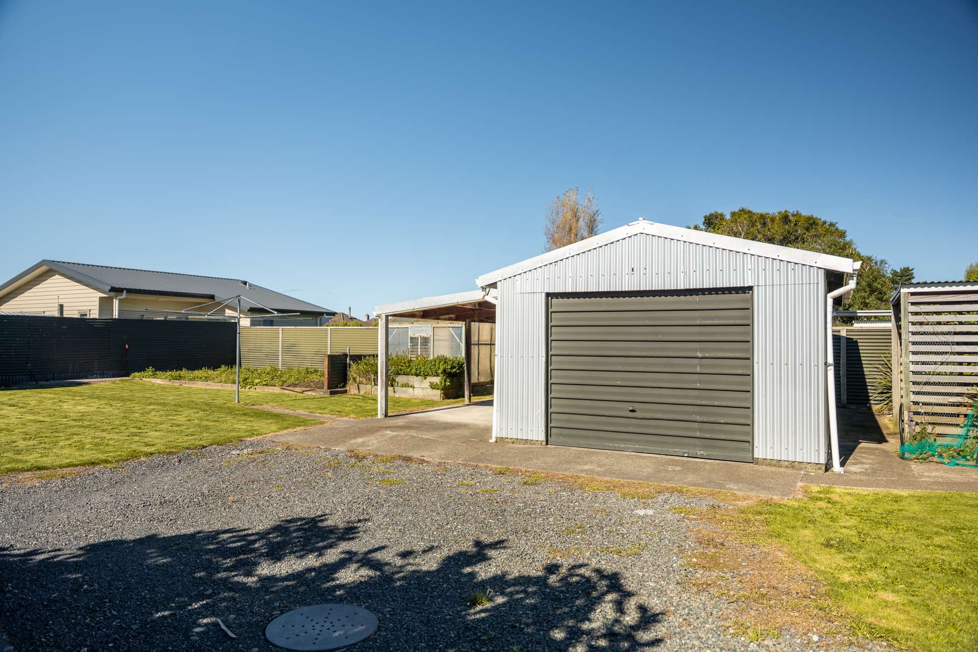 76 Adamson Crescent photo 21