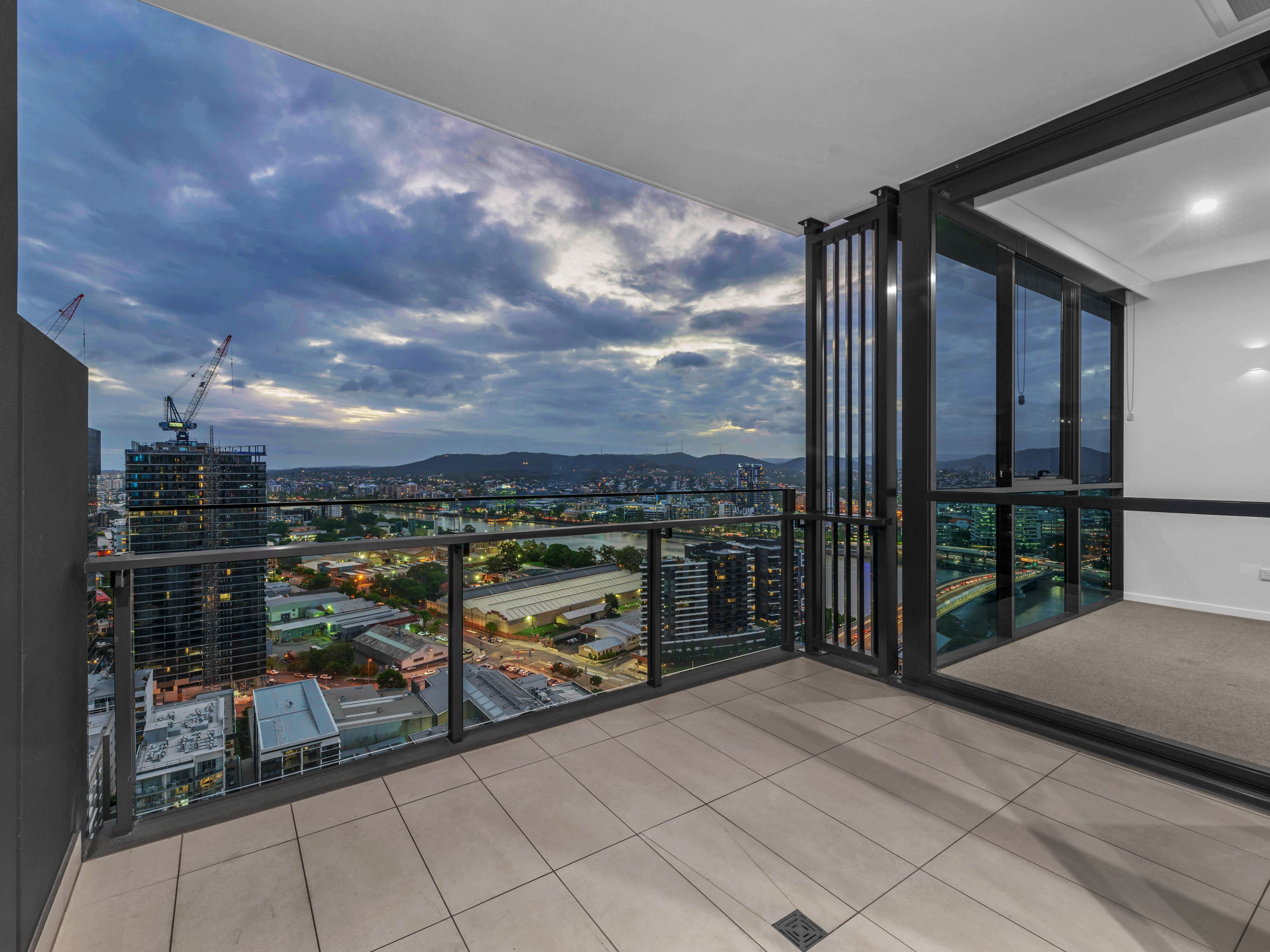 2810/19 Hope Street, South Brisbane, QLD 4101