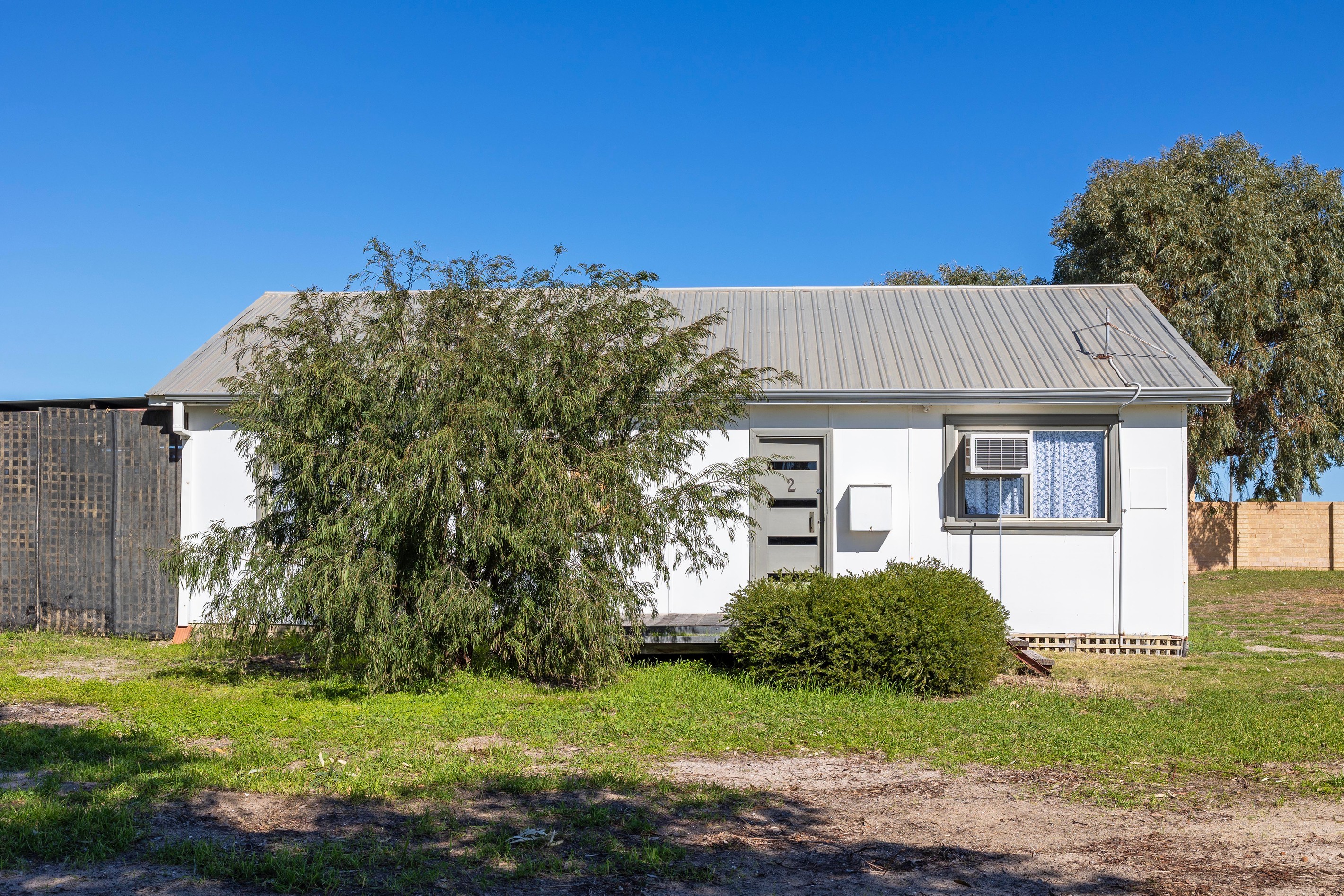 2 Read Street, Green Head, WA 6514
