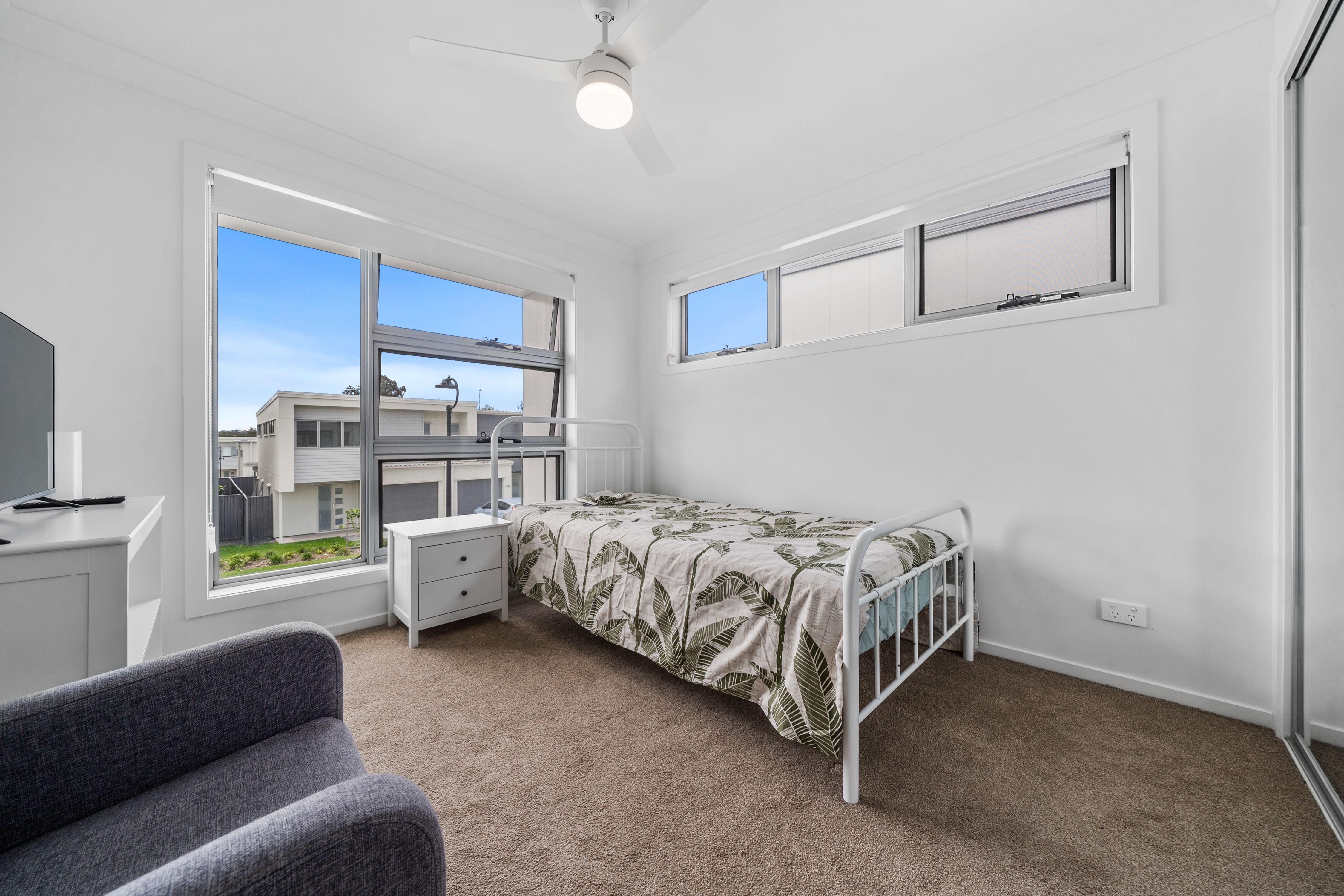 84/1 McEwan Street — photo 8 of 13