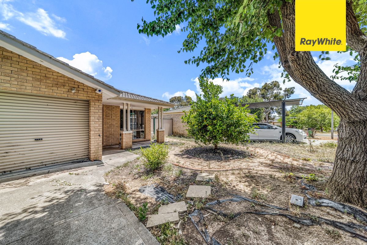 15 Goodhart Crescent, Dunlop ACT 2615