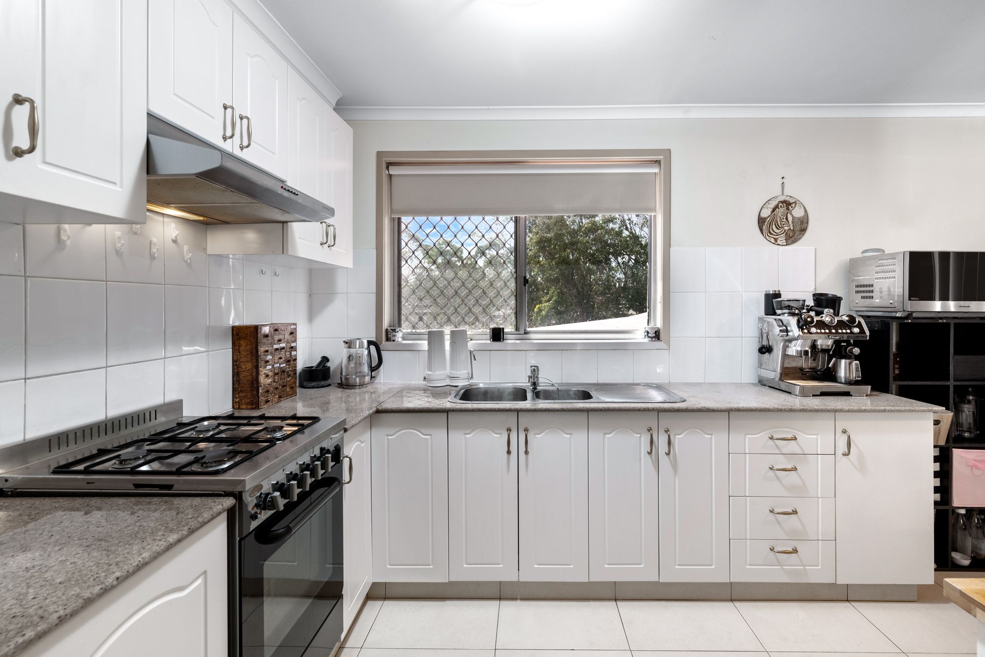 14 Mantalini Street, Ambarvale, NSW 2560
