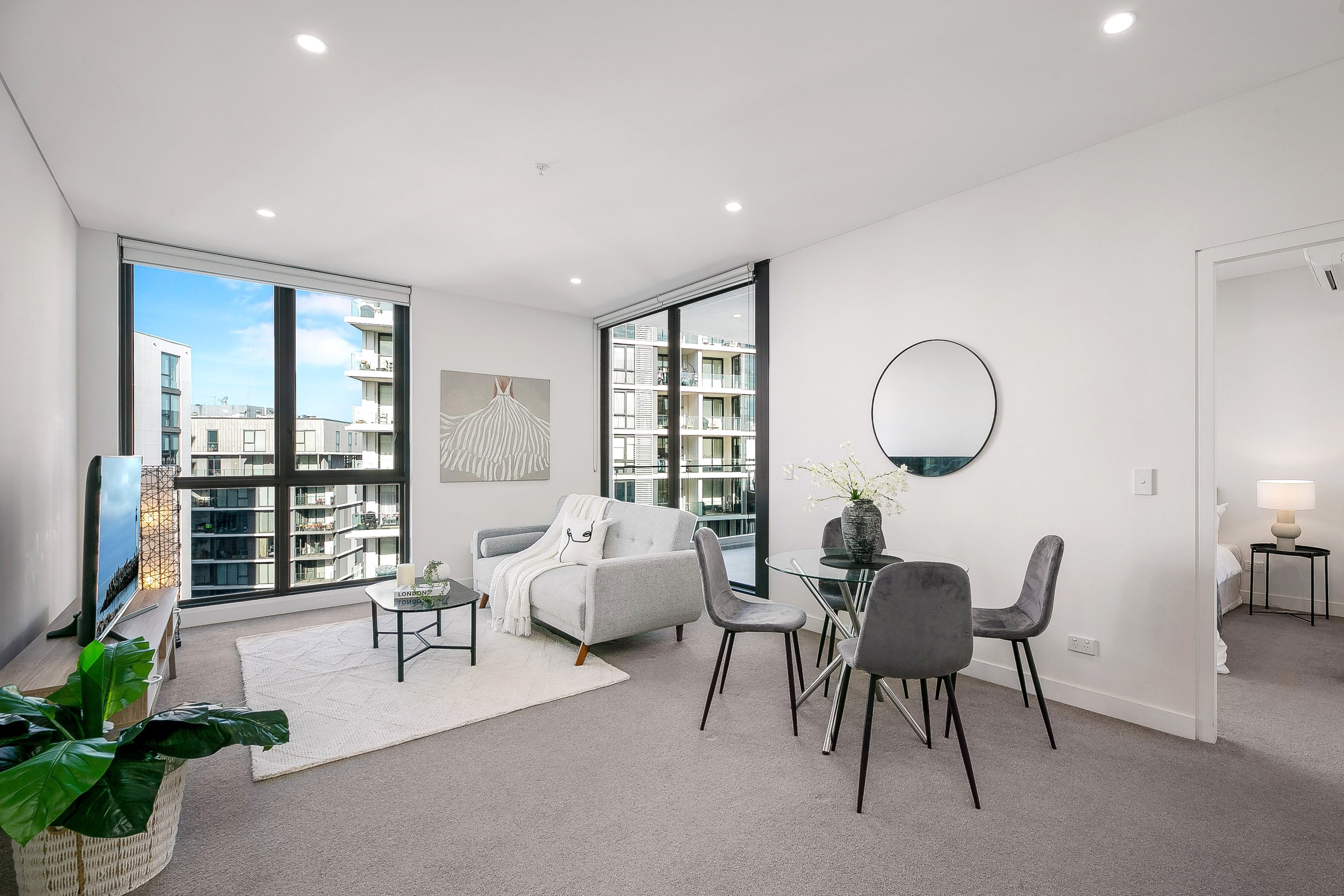 1110/17 Chisholm Street, Wolli Creek, NSW 2205