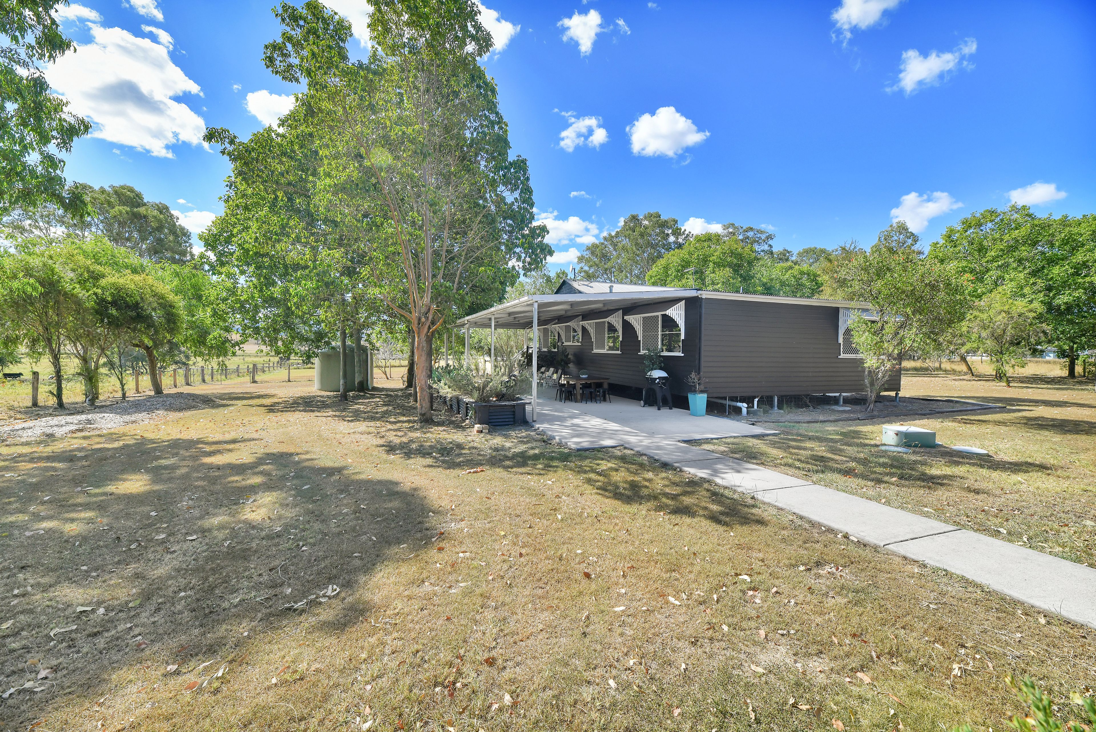 920 Reckumpilla Street — photo from Ray White Rural Boonah | Kalbar