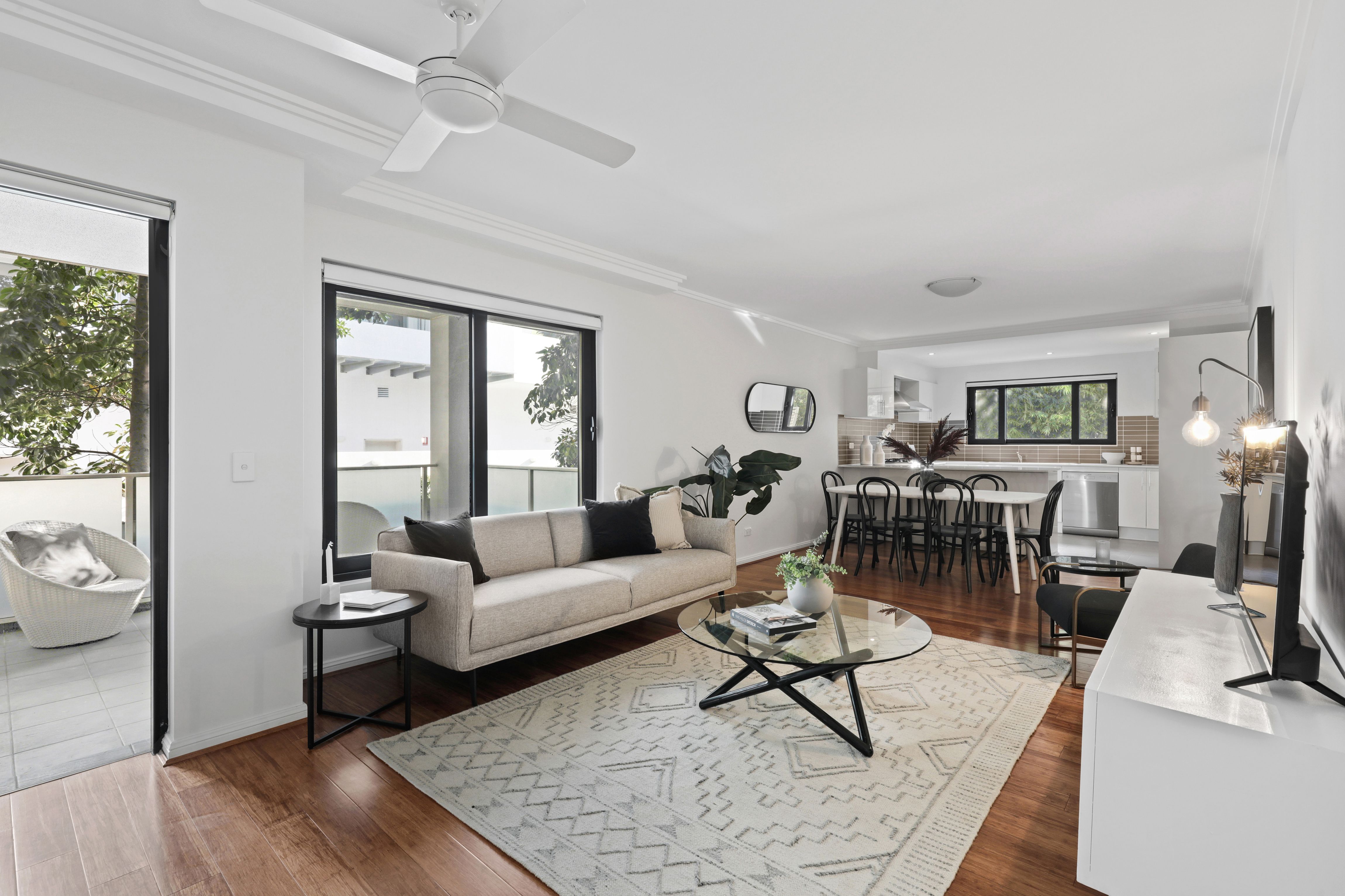 33-37 Crown Street, St Peters NSW 2044