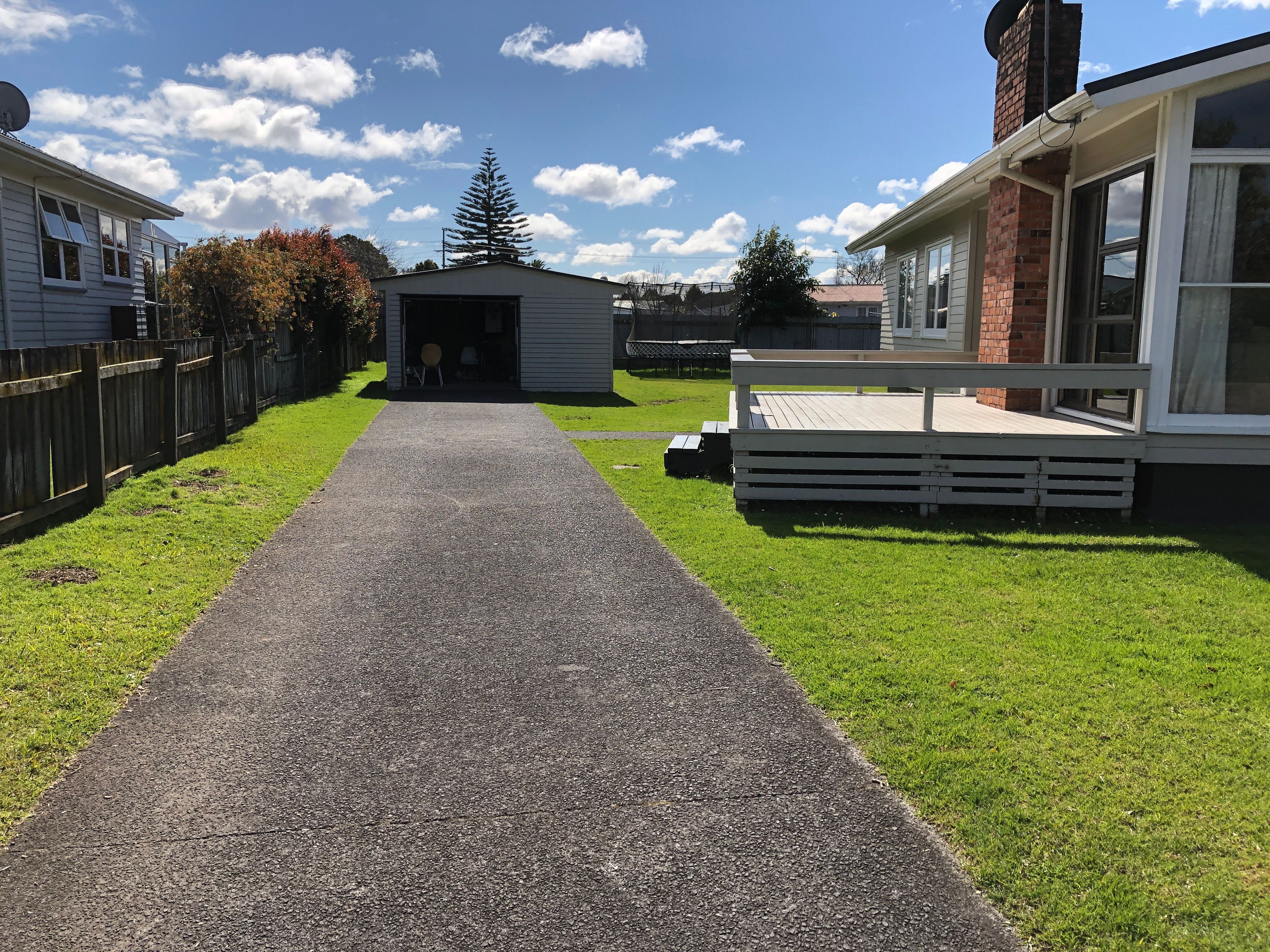 9 Brennan Avenue, Te Atatu Peninsula, Waitakere City