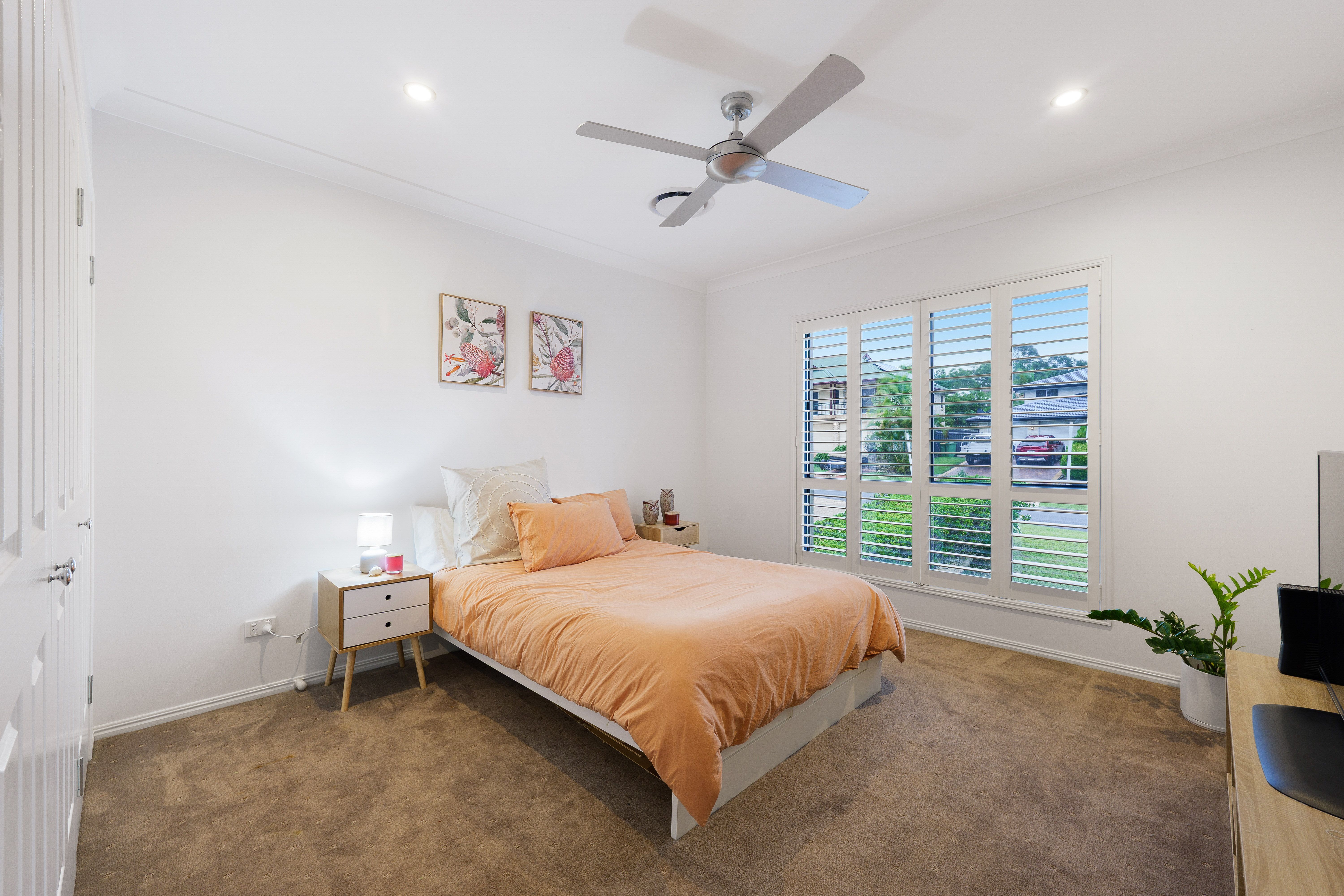 18 Riviera Court — photo 8 of 15