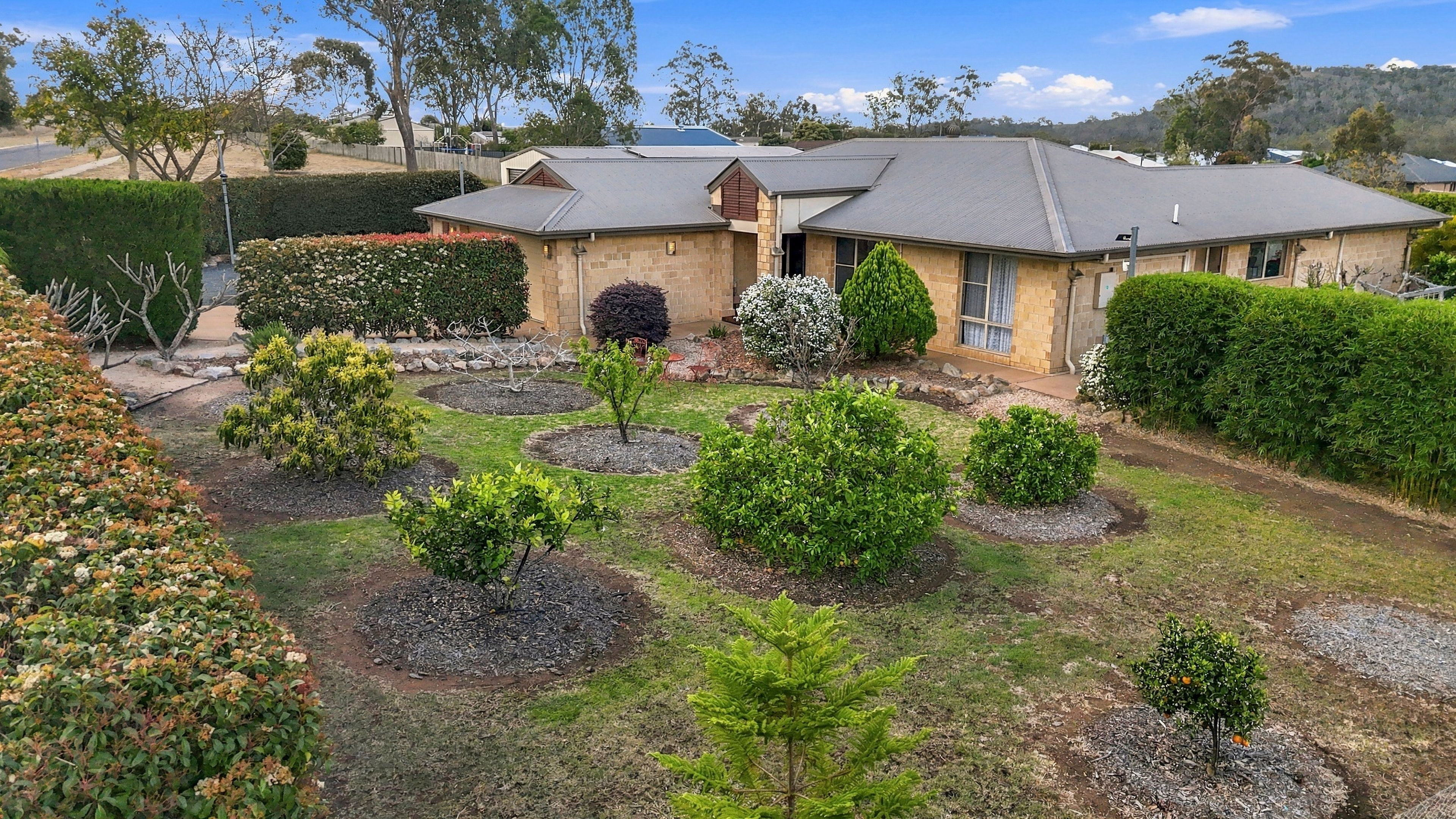 110 Peters Road, Meringandan West, QLD 4352