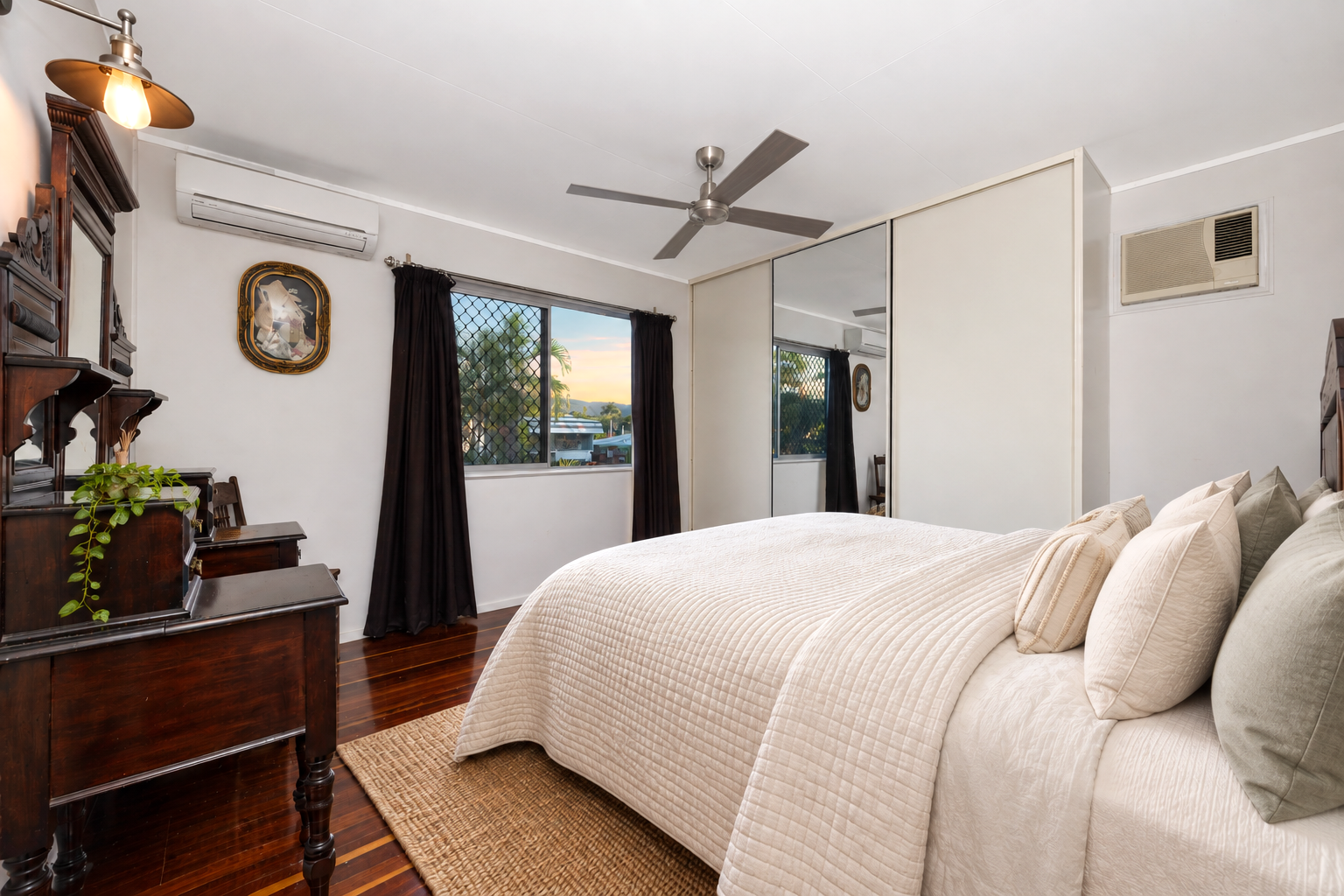 5 Torrens Street — photo 5 of 20