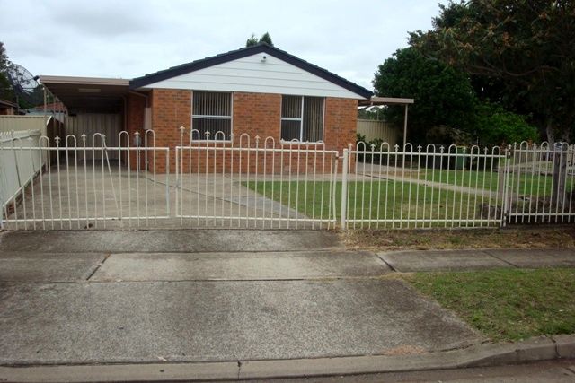 52 Dransfield Road, Edensor Park, NSW 2176