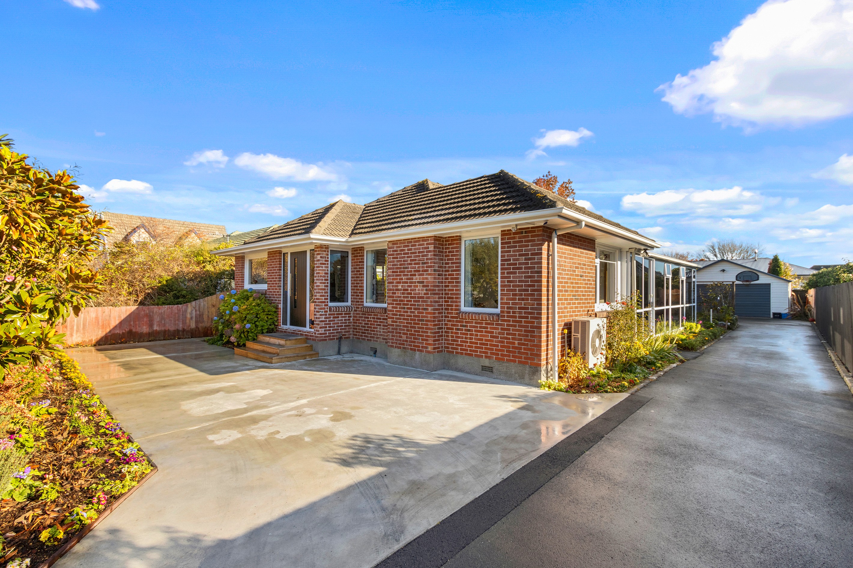7 Hampton Place, Burnside, Christchurch City