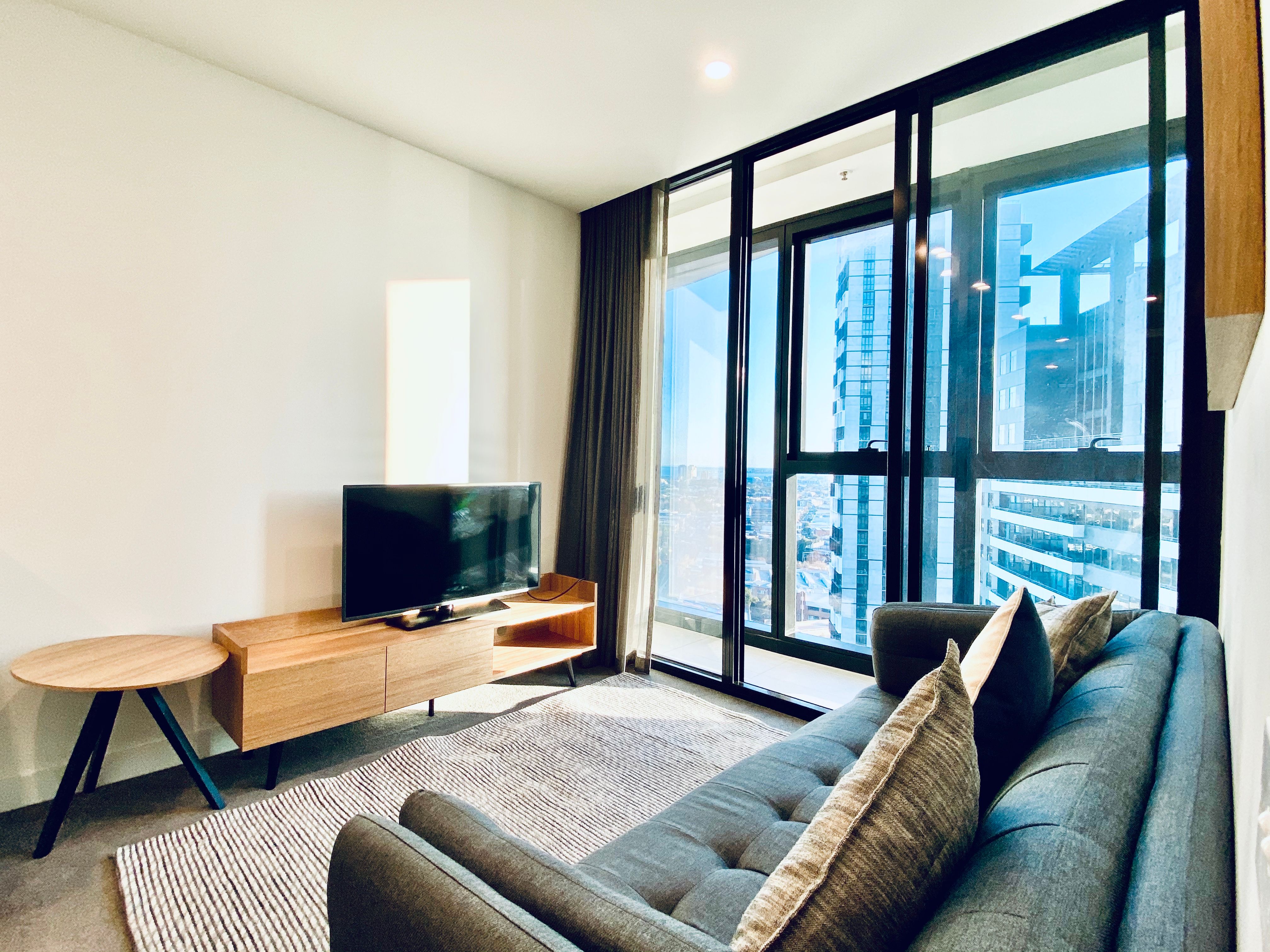 2206/105 Clarendon Street, Southbank, VIC 3006