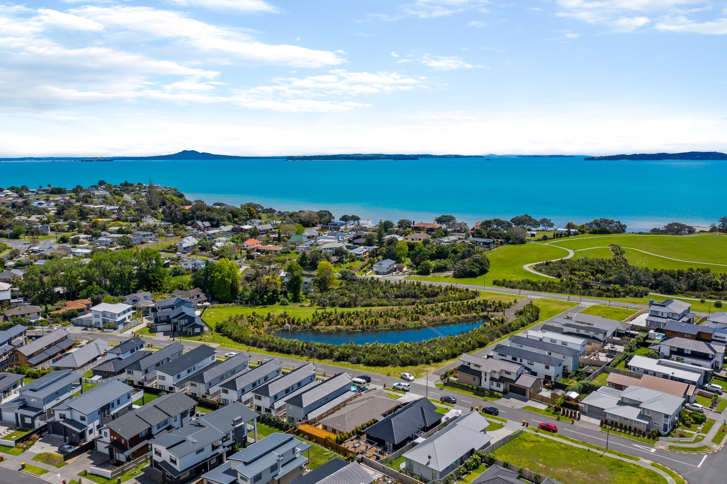 8 Atalanta Way, Beachlands, Manukau City