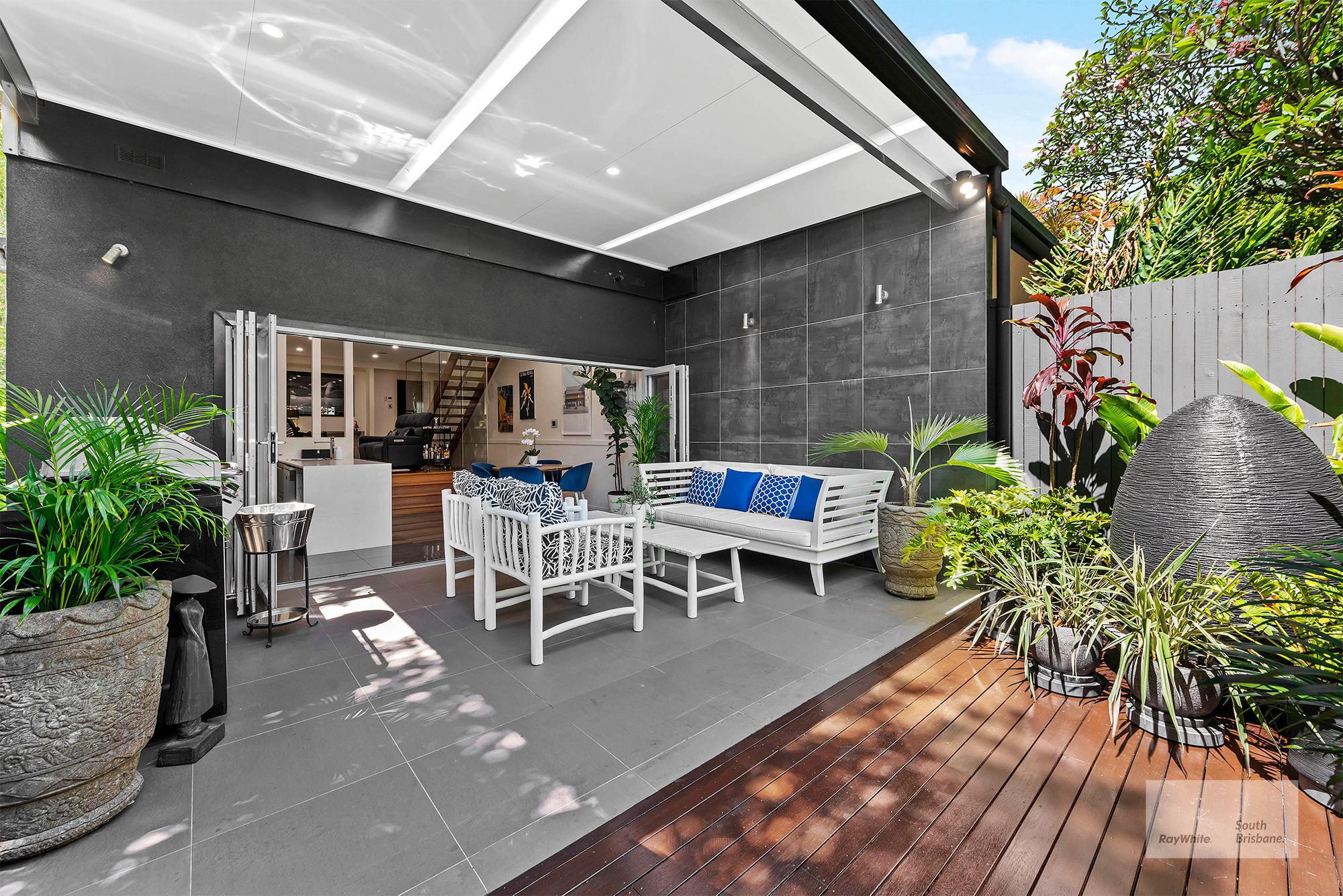 20 Baynes Street, Highgate Hill QLD 4101
