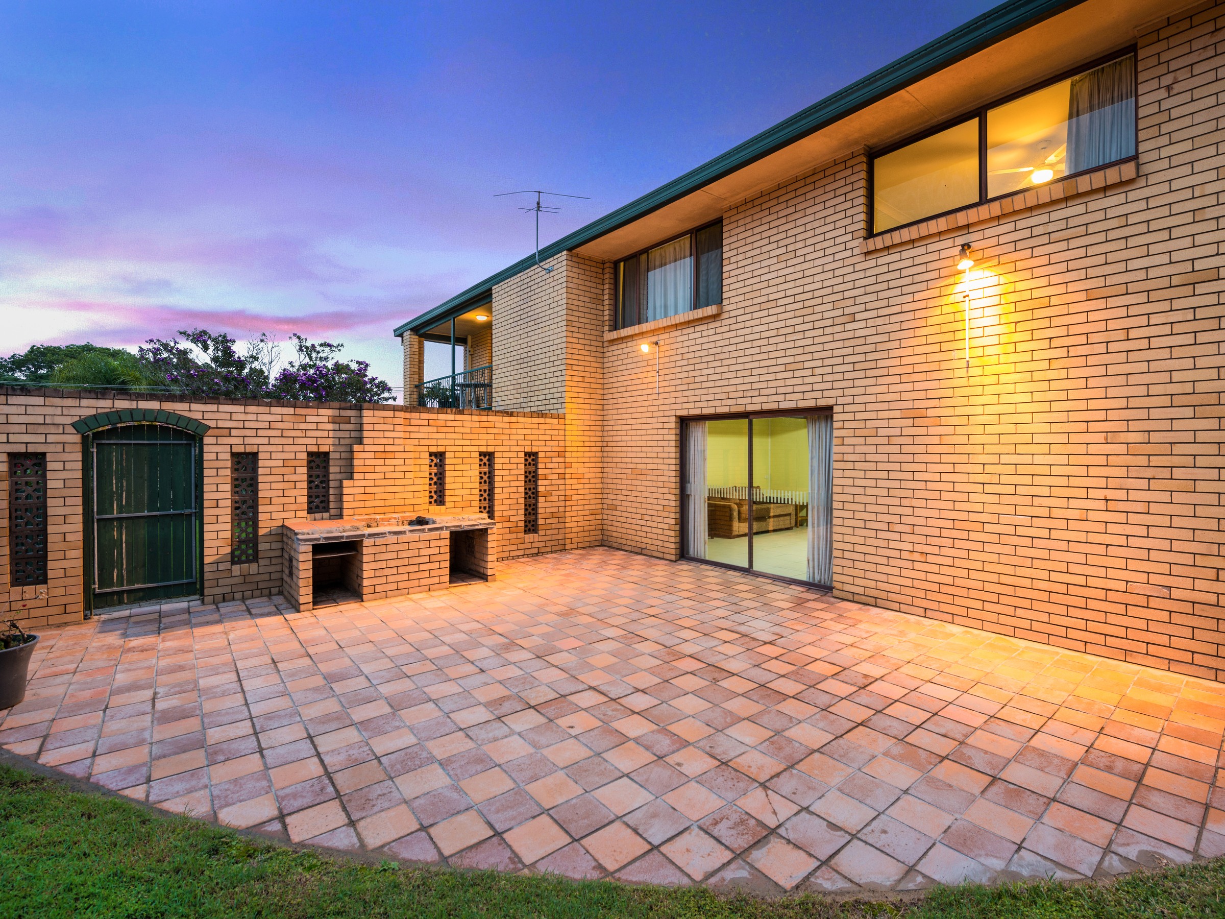 28 Karoonda Crescent, Rochedale South, QLD 4123