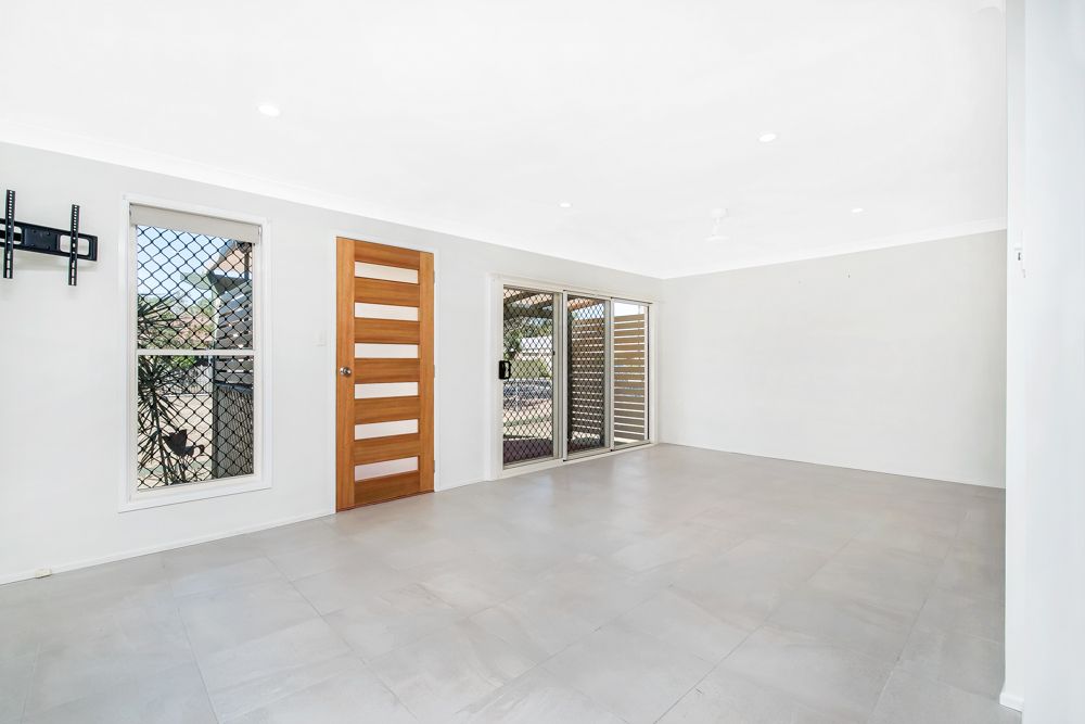 17 Alkira Street — photo 4 of 13