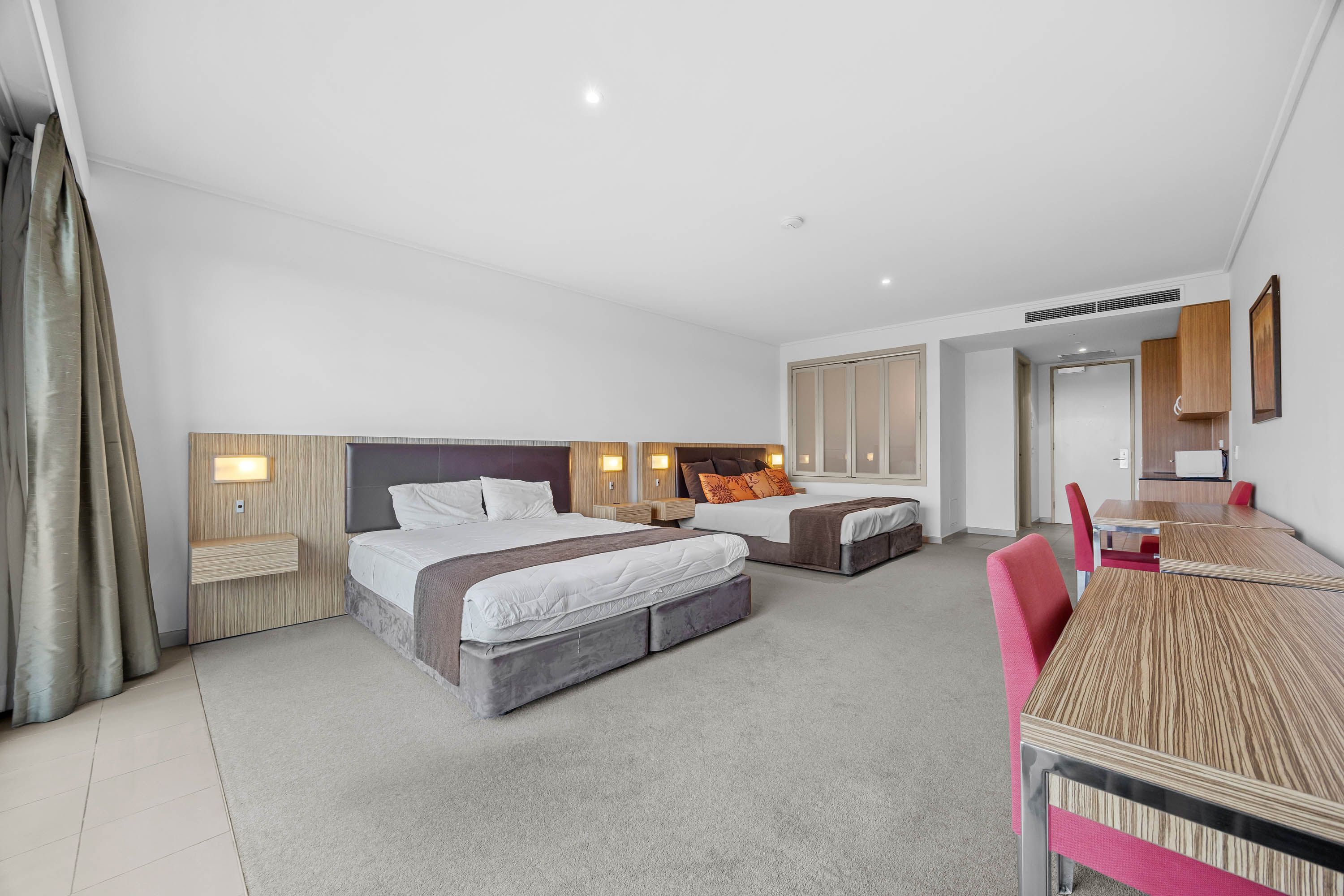 225 (Room239)/1500 Midland Highway — photo 5 of 30