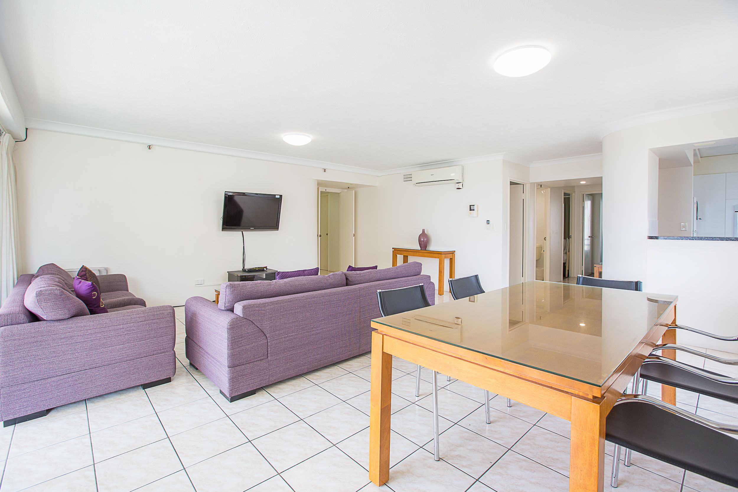 304/20 The Esplanade, Surfers Paradise, QLD 4217
