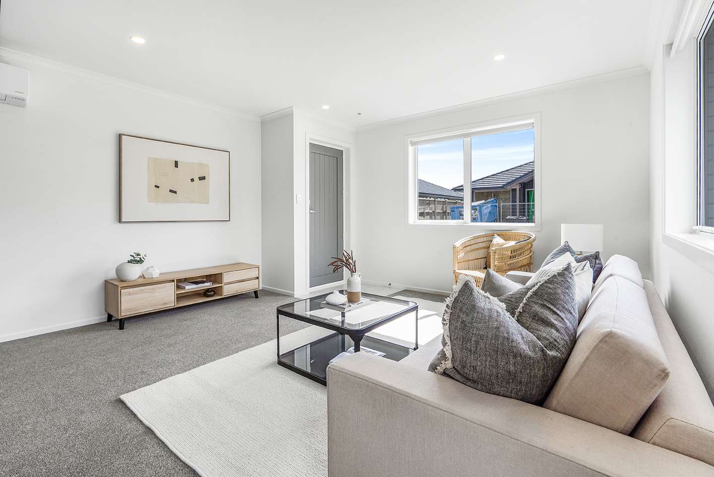 6 Vicarage Lane photo 8