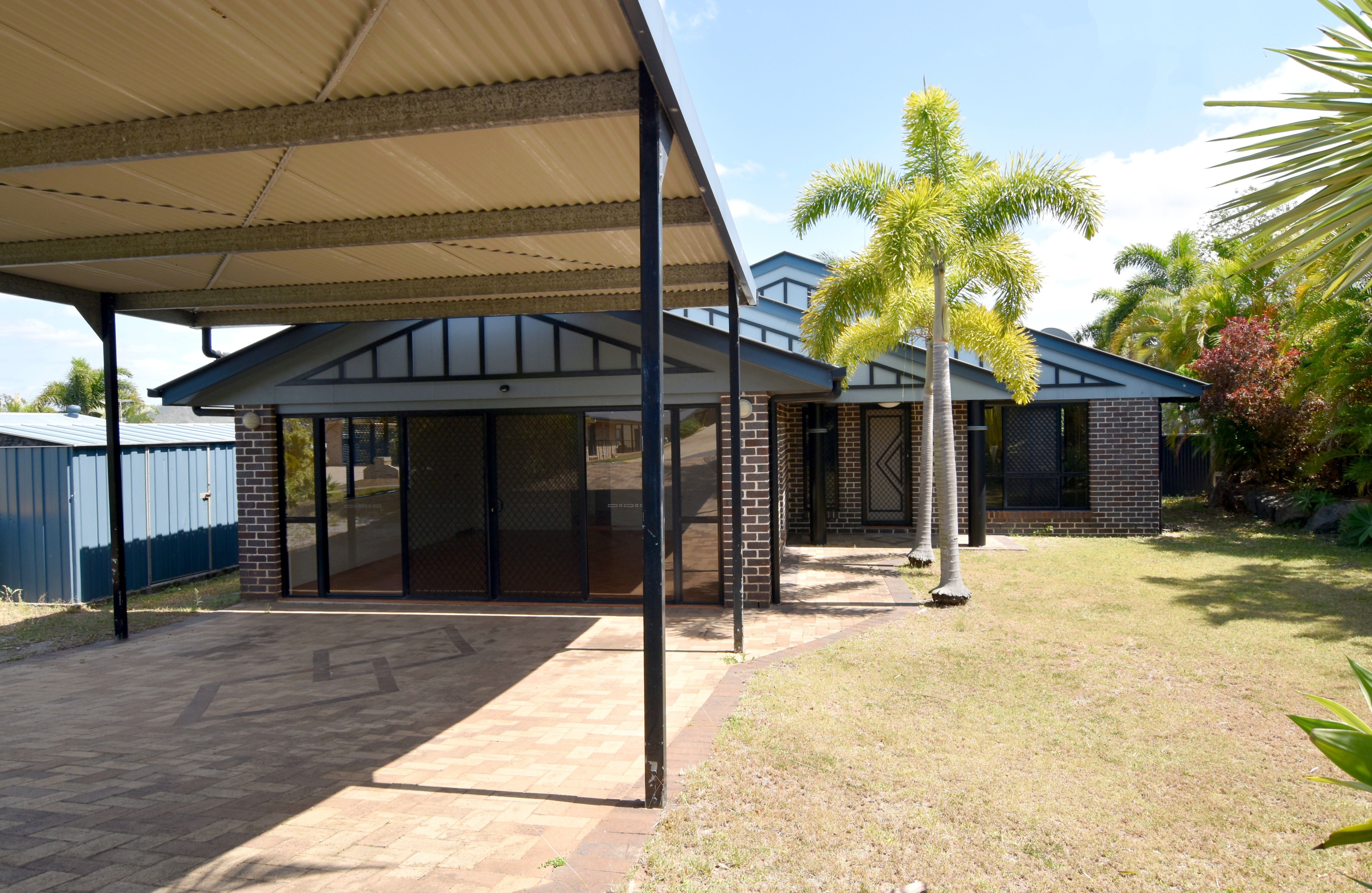 9 Cania Way, Clinton, QLD 4680