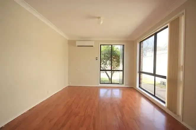 40B glendower, Rosemeadow, NSW 2560