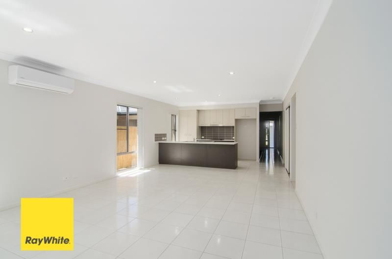 18 Learning Street, Coomera, QLD 4209