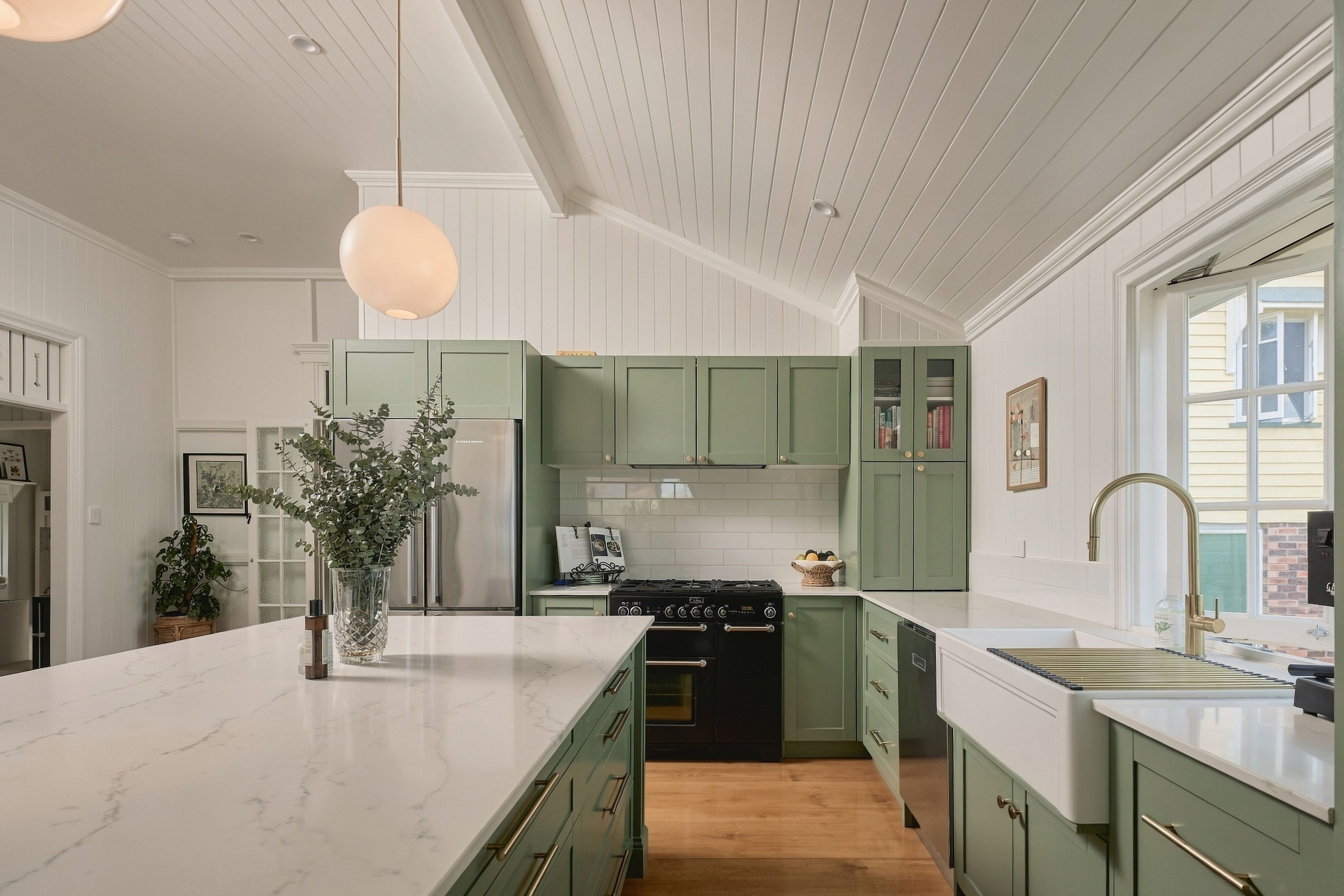 10 Stephens Street — photo 11 of 20