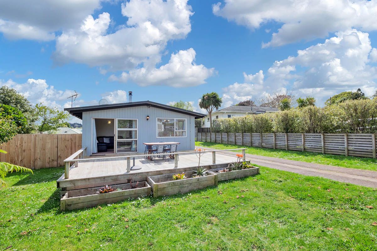 8 Park Avenue, Tuakau, Franklin