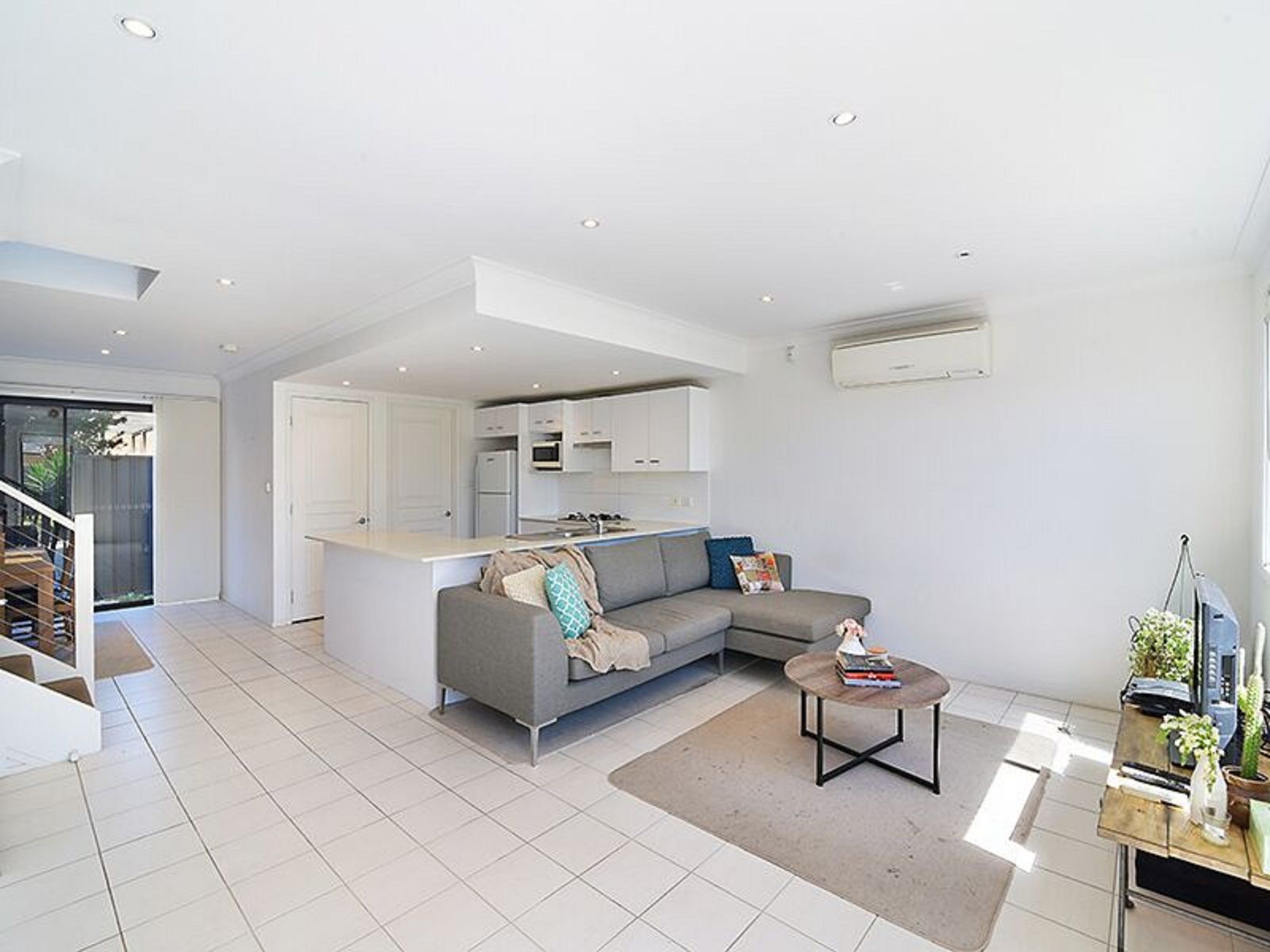 1/34 Churchill Circuit, Hamilton, NSW 2303