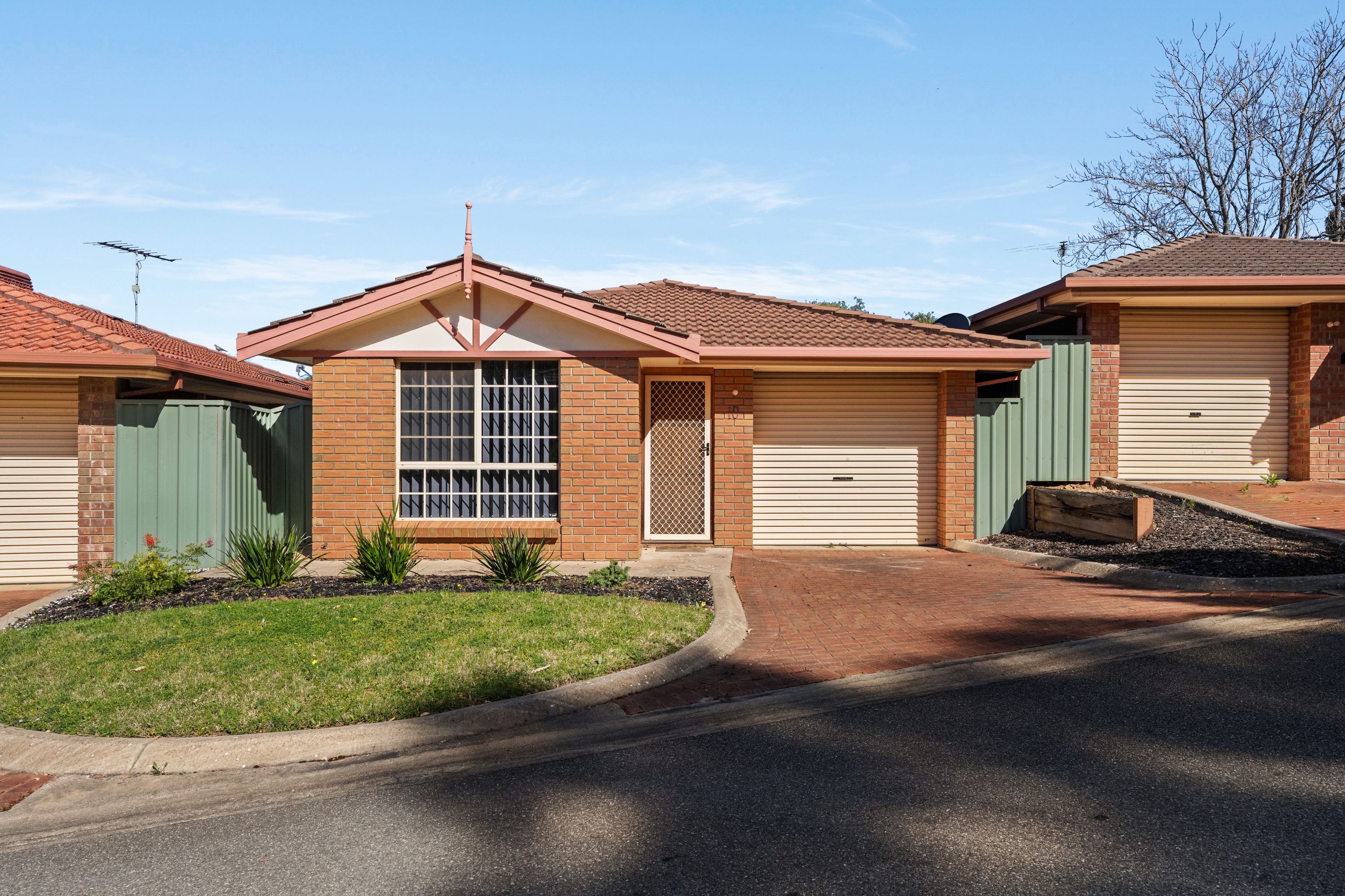 10/32A Seventh Street — photo from Ray White Flinders Park